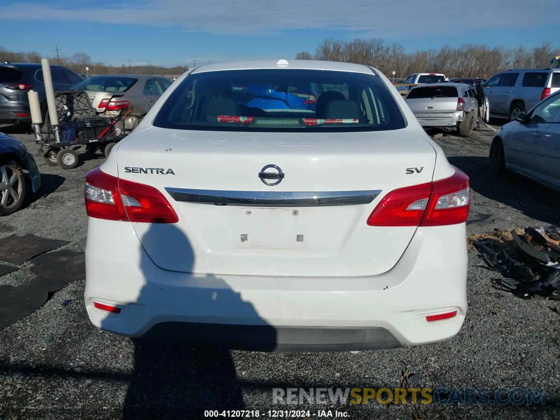 16 fotografías del automóvil dañado 3N1AB7AP1KY374650 NISSAN SENTRA 2019