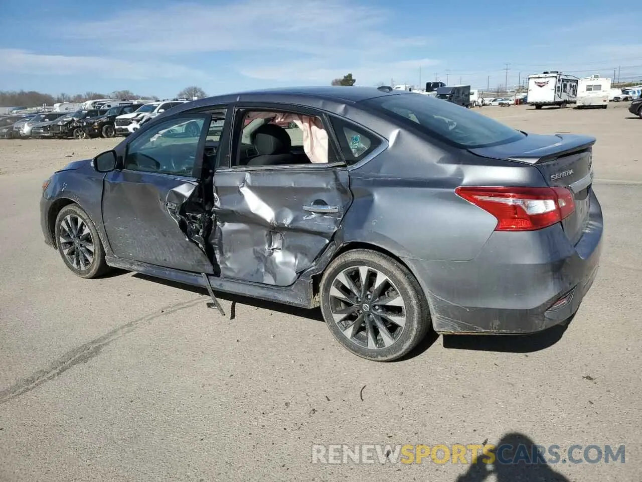 2 fotografías del automóvil dañado 3N1AB7AP1KY381100 NISSAN SENTRA 2019