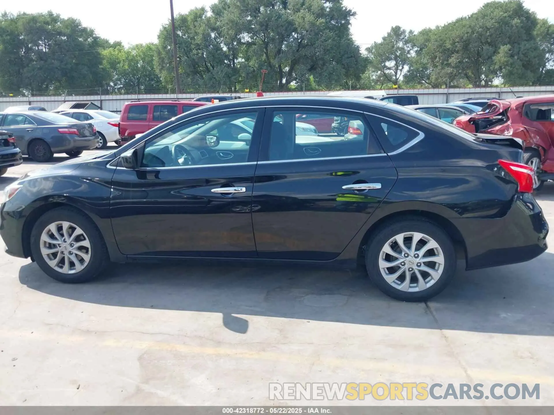 14 fotografías del automóvil dañado 3N1AB7AP1KY415763 NISSAN SENTRA 2019