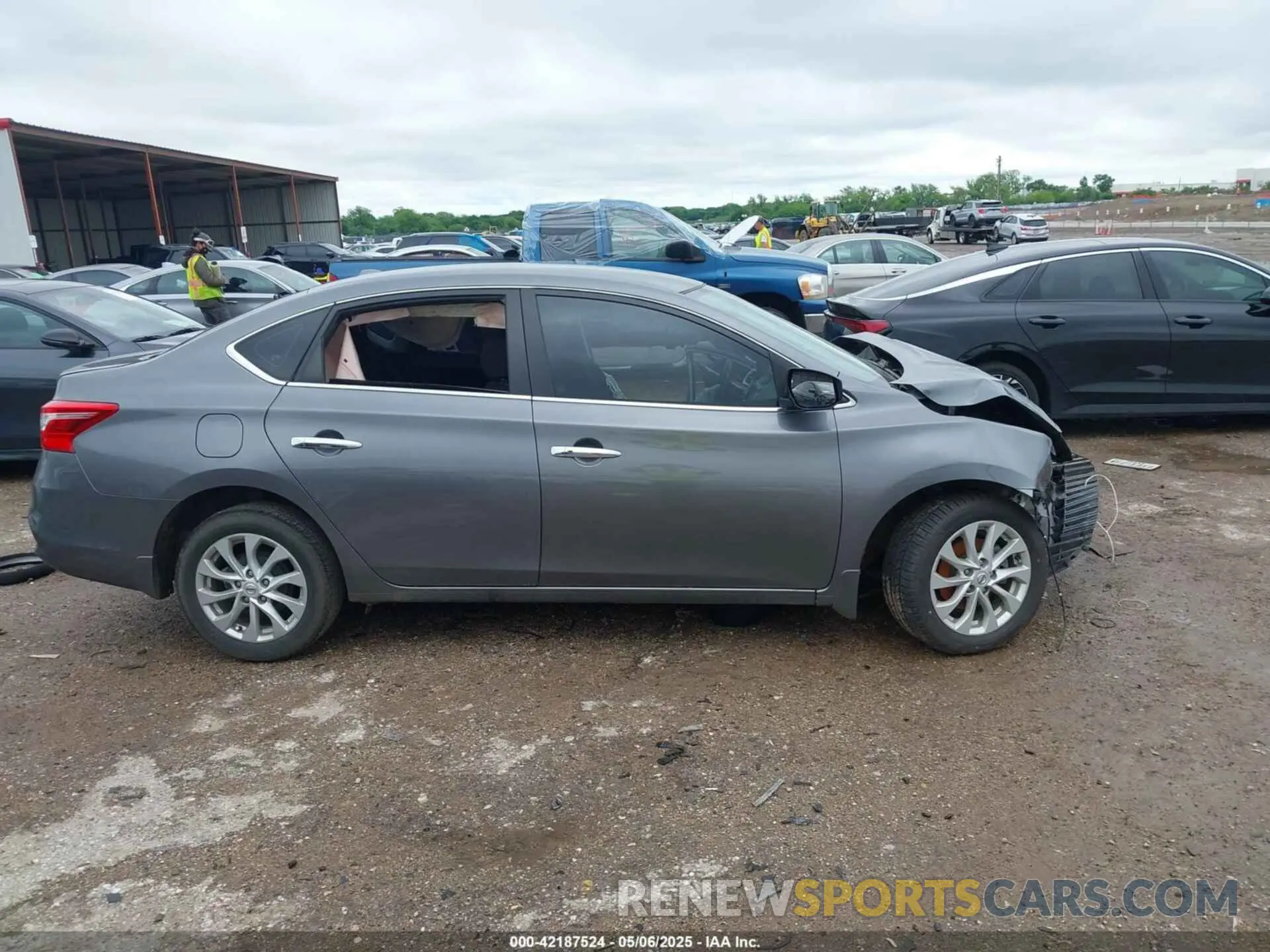 13 fotografías del automóvil dañado 3N1AB7AP1KY425046 NISSAN SENTRA 2019