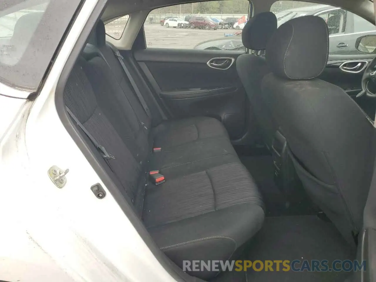 10 fotografías del automóvil dañado 3N1AB7AP1KY429789 NISSAN SENTRA 2019