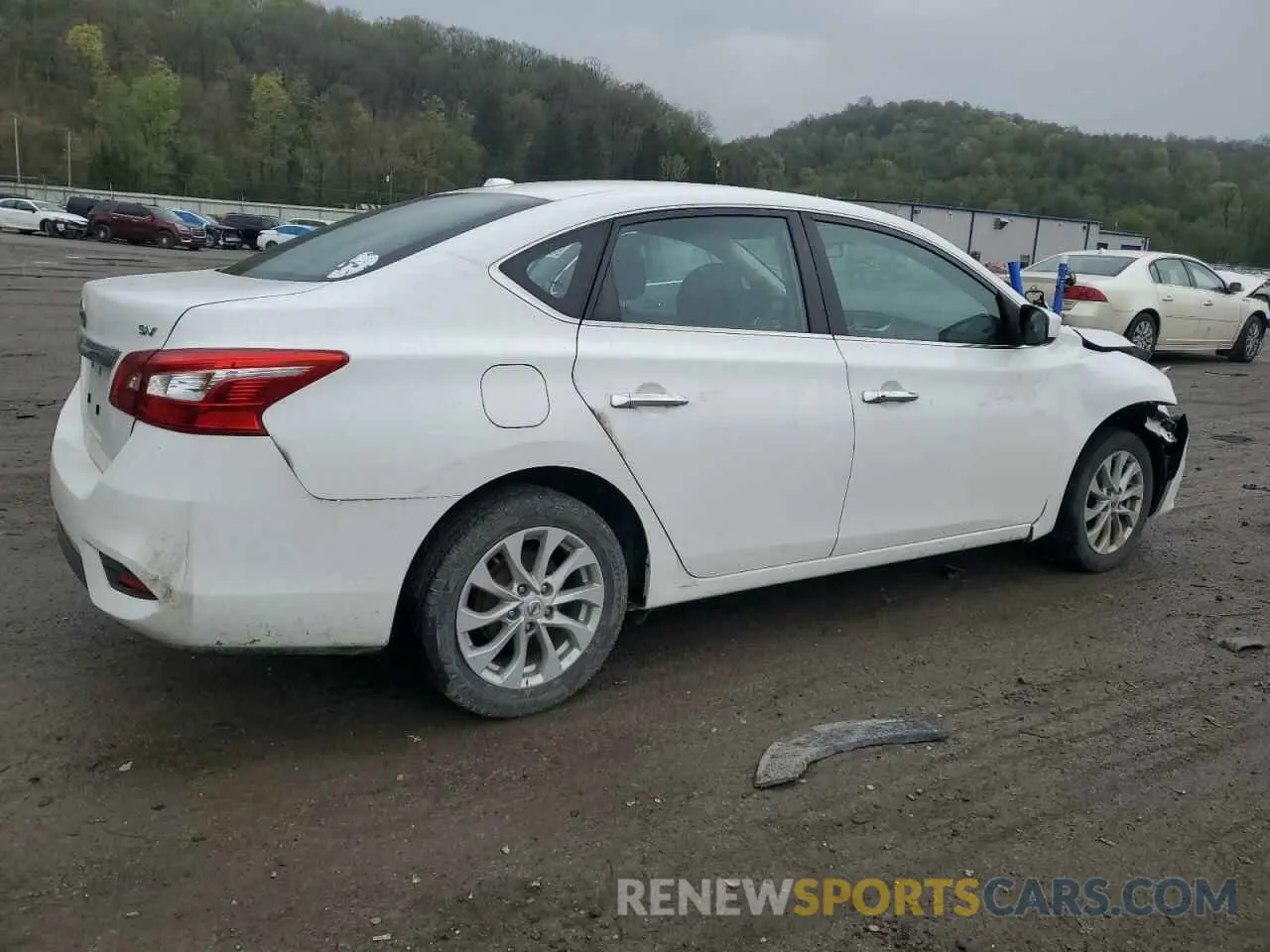 3 fotografías del automóvil dañado 3N1AB7AP1KY429789 NISSAN SENTRA 2019