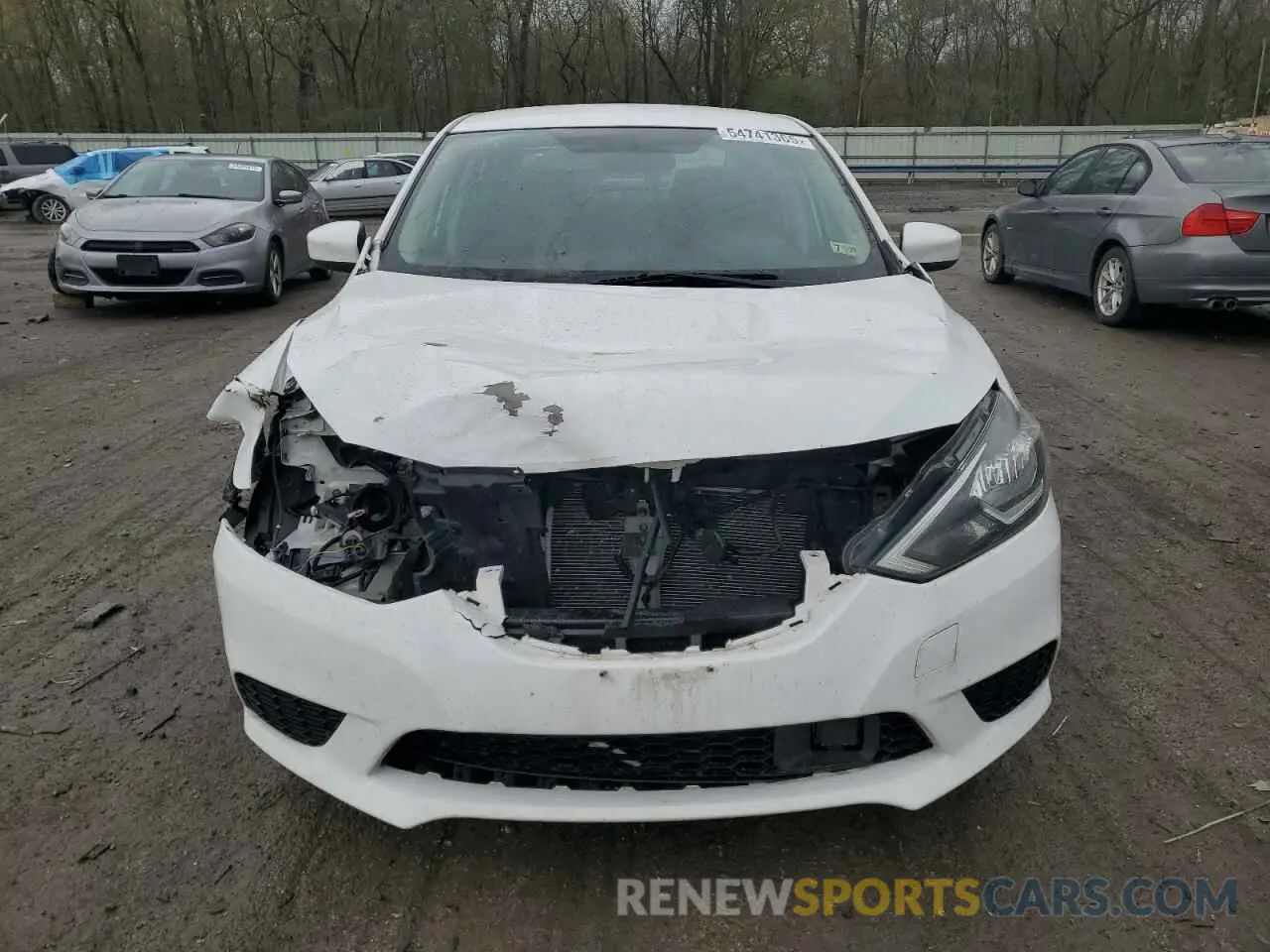 5 fotografías del automóvil dañado 3N1AB7AP1KY429789 NISSAN SENTRA 2019