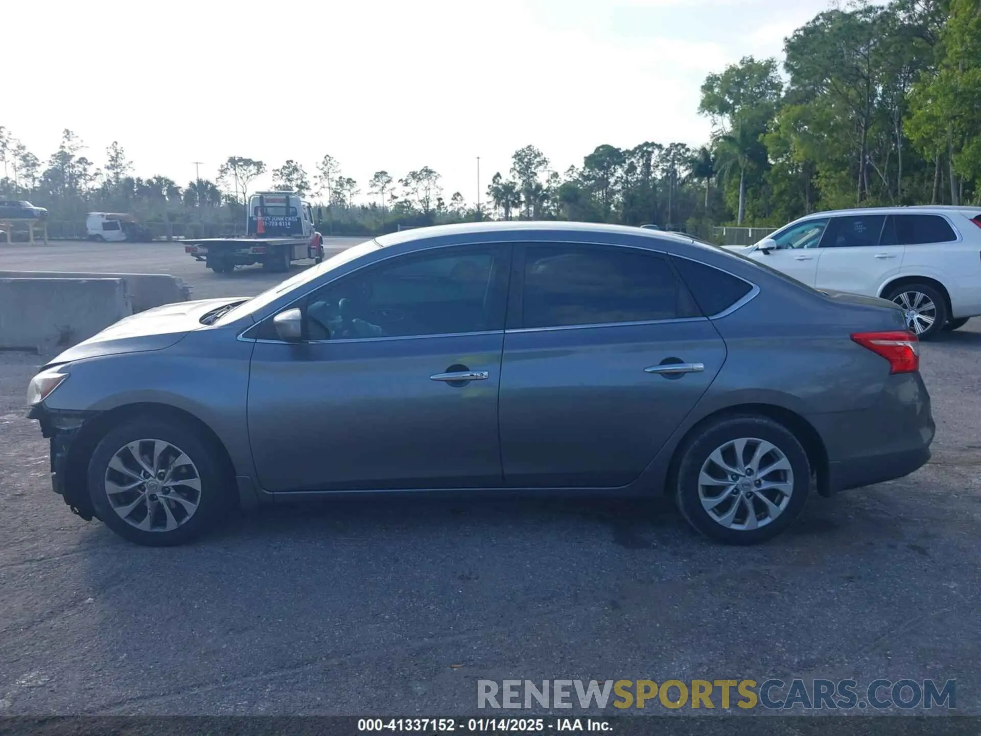 15 fotografías del automóvil dañado 3N1AB7AP1KY442817 NISSAN SENTRA 2019