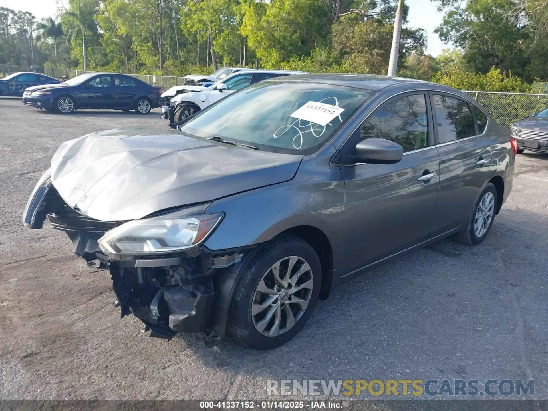 2 fotografías del automóvil dañado 3N1AB7AP1KY442817 NISSAN SENTRA 2019