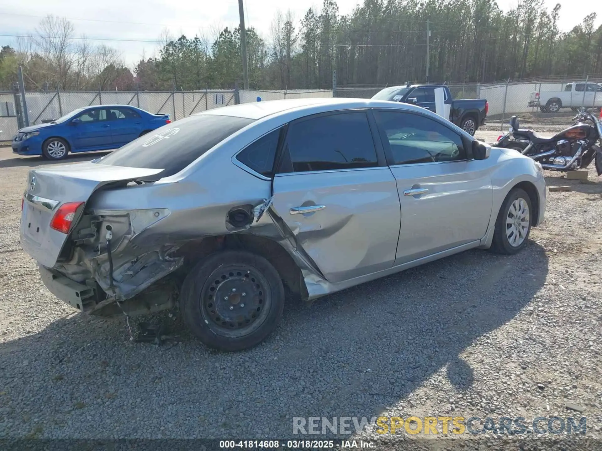 4 fotografías del automóvil dañado 3N1AB7AP1KY451694 NISSAN SENTRA 2019