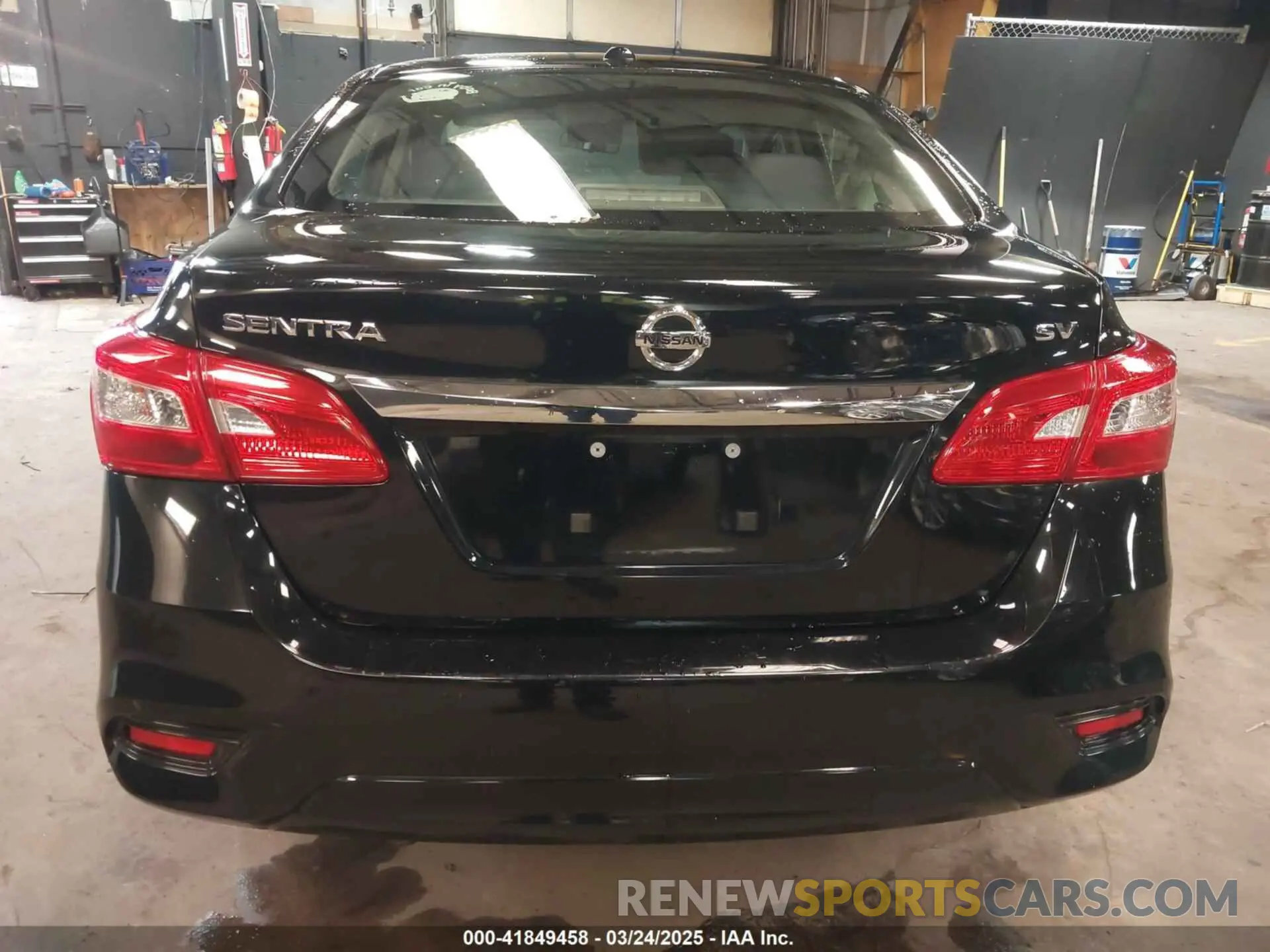 17 fotografías del automóvil dañado 3N1AB7AP2KL611126 NISSAN SENTRA 2019