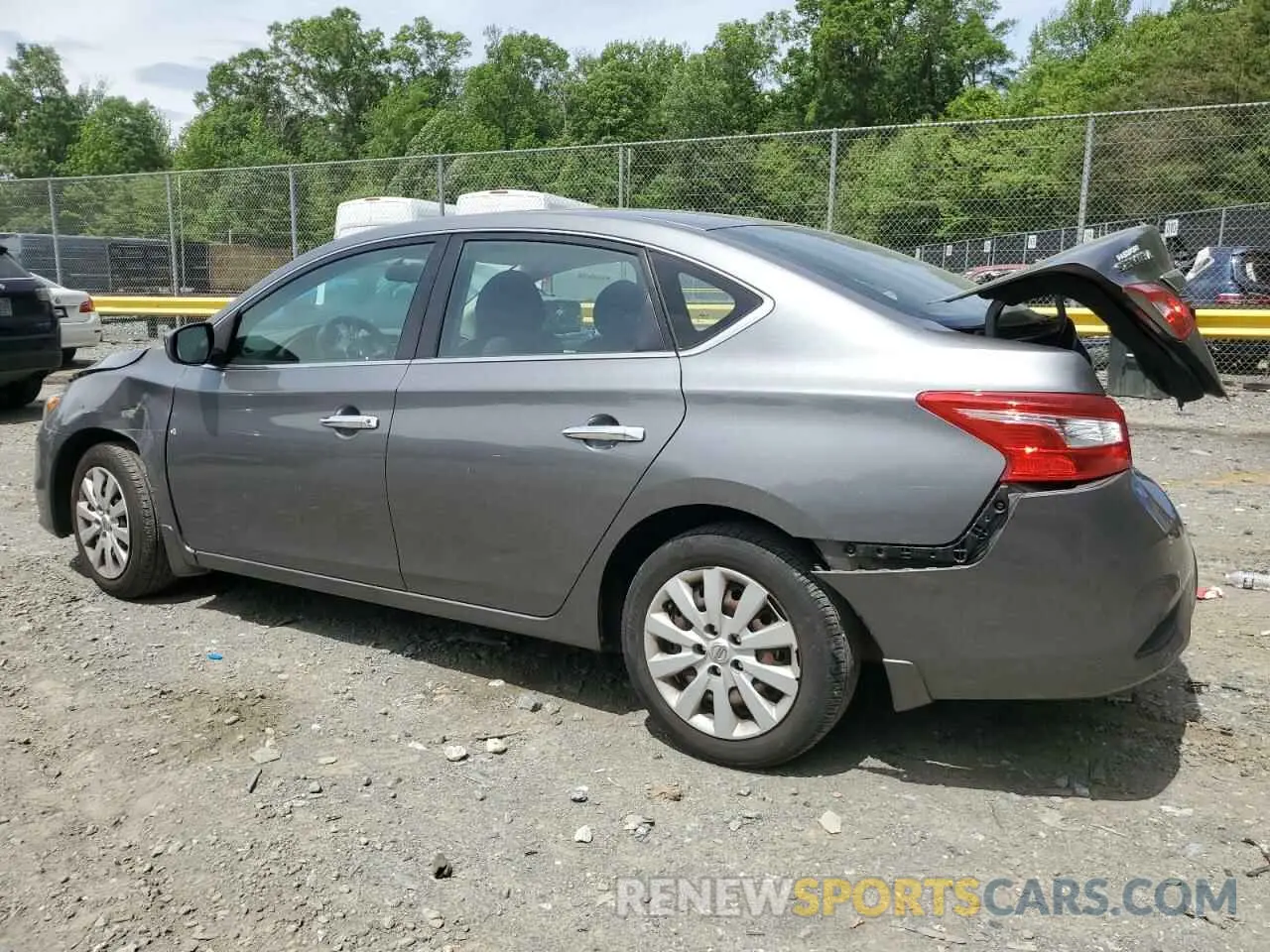 2 fotografías del automóvil dañado 3N1AB7AP2KY206063 NISSAN SENTRA 2019