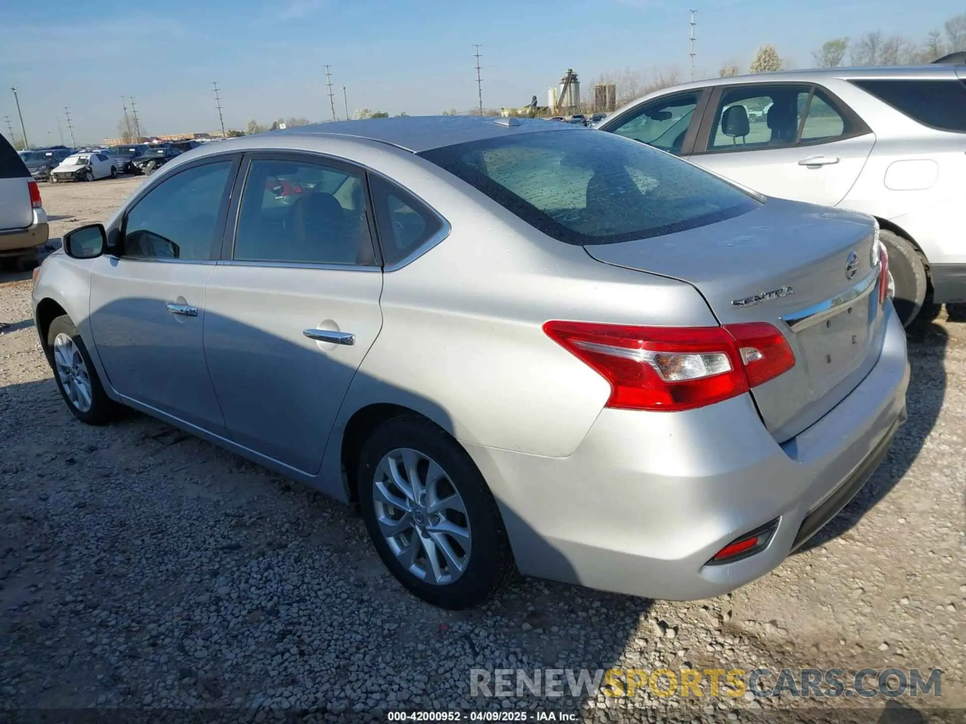 3 fotografías del automóvil dañado 3N1AB7AP2KY258096 NISSAN SENTRA 2019