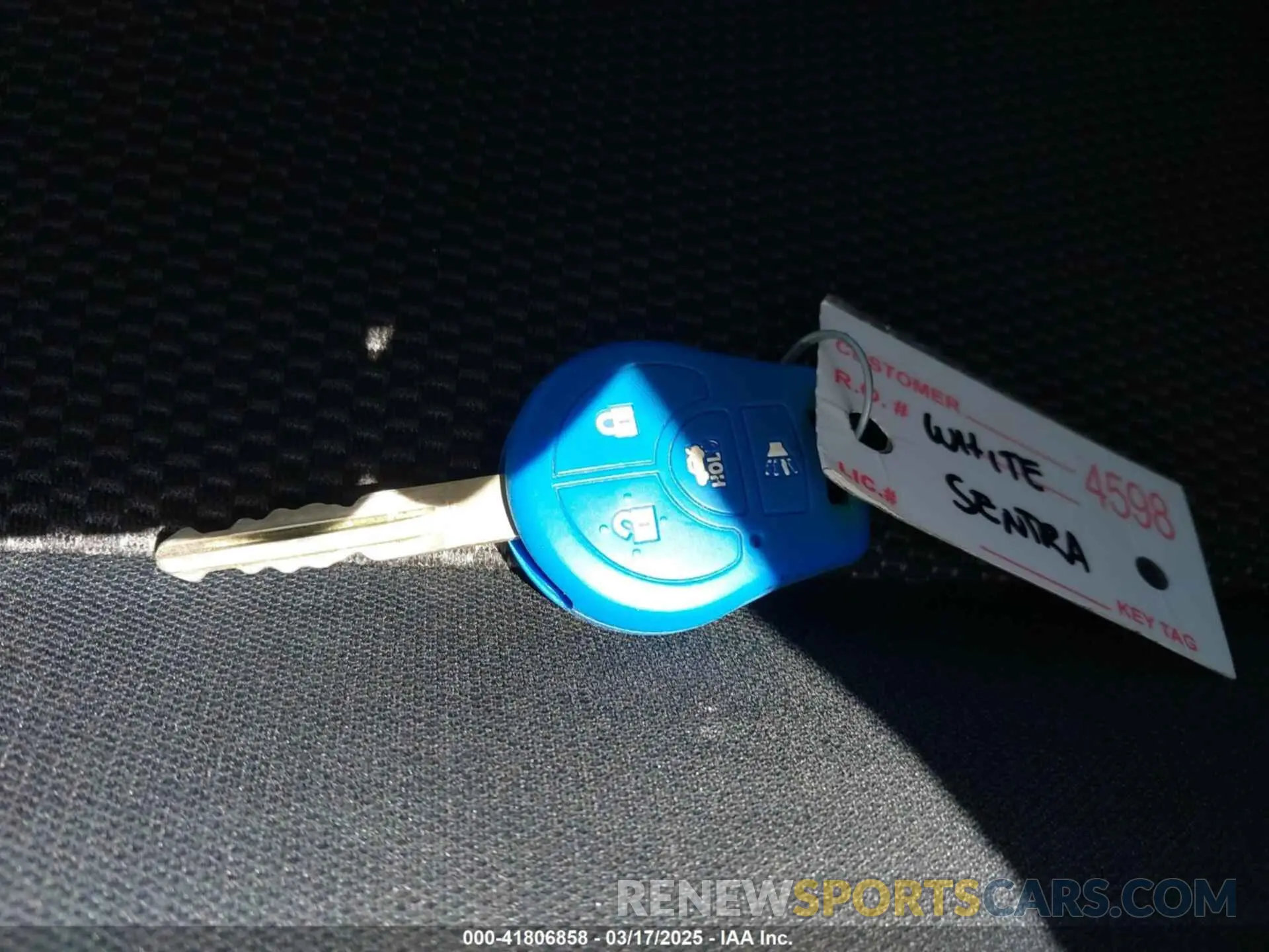 11 fotografías del automóvil dañado 3N1AB7AP2KY303215 NISSAN SENTRA 2019