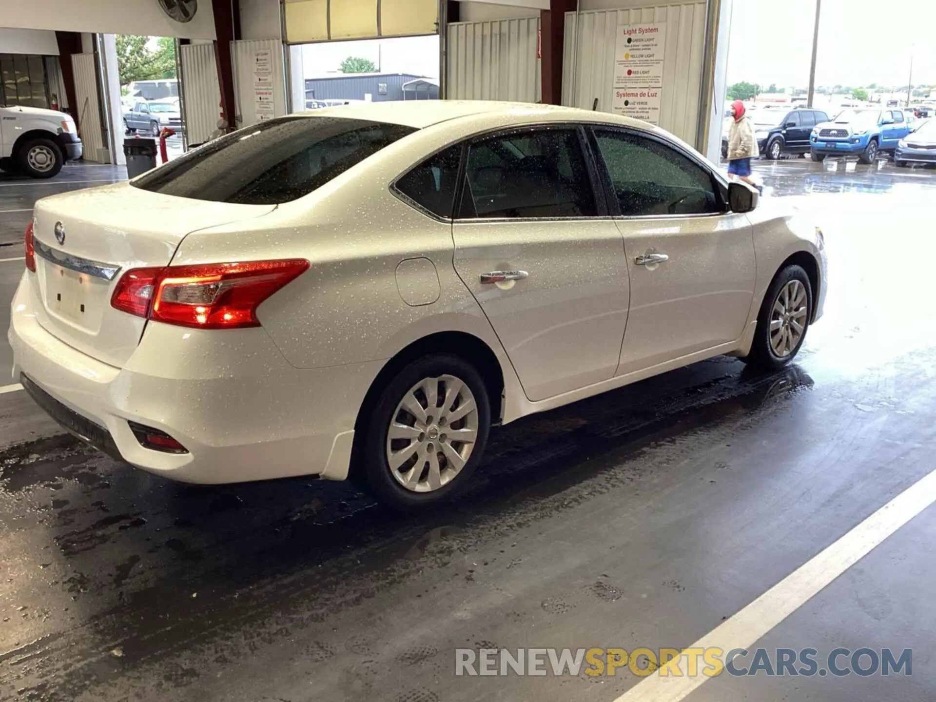 8 fotografías del automóvil dañado 3N1AB7AP2KY325098 NISSAN SENTRA 2019