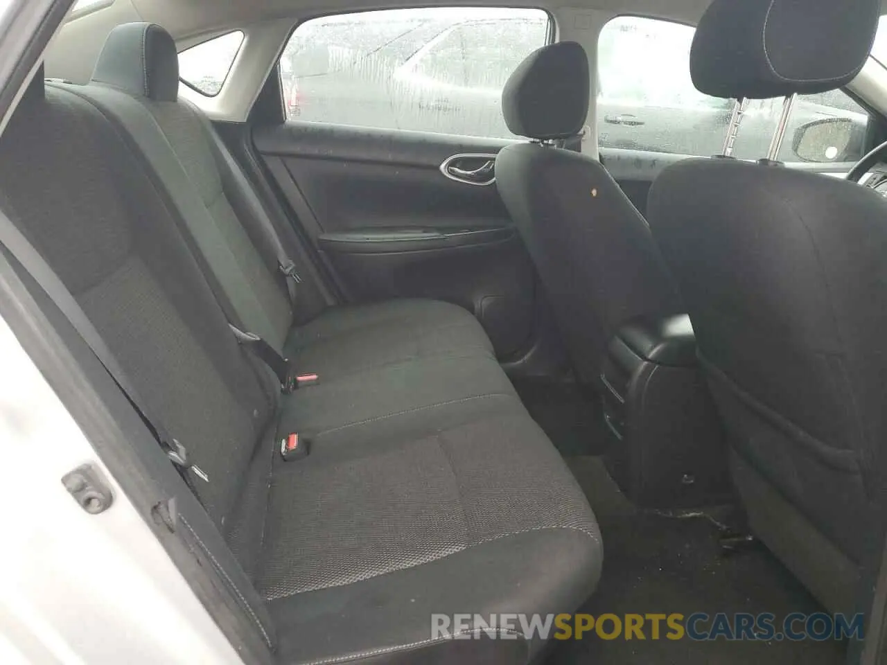 10 fotografías del automóvil dañado 3N1AB7AP2KY339244 NISSAN SENTRA 2019