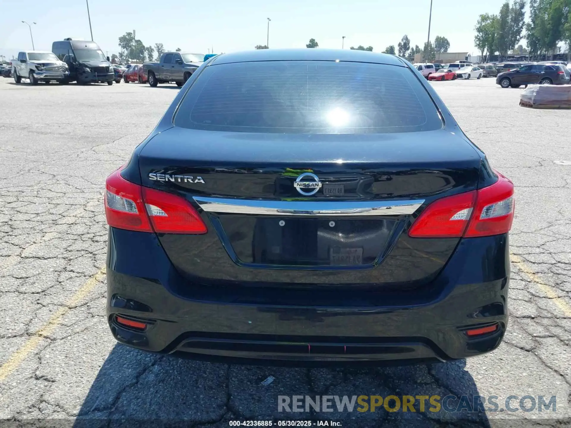 16 fotografías del automóvil dañado 3N1AB7AP2KY354861 NISSAN SENTRA 2019