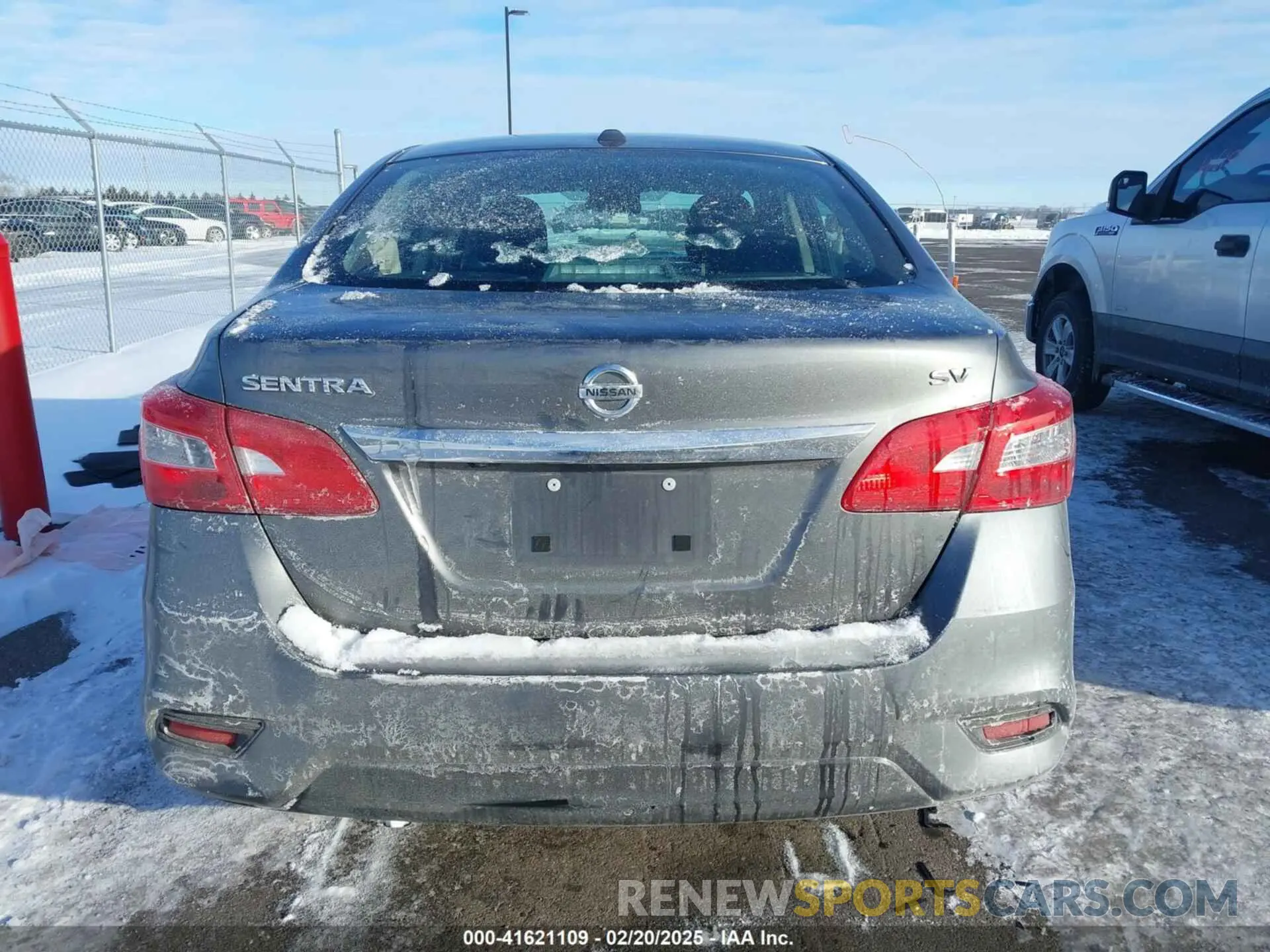 16 fotografías del automóvil dañado 3N1AB7AP2KY372390 NISSAN SENTRA 2019