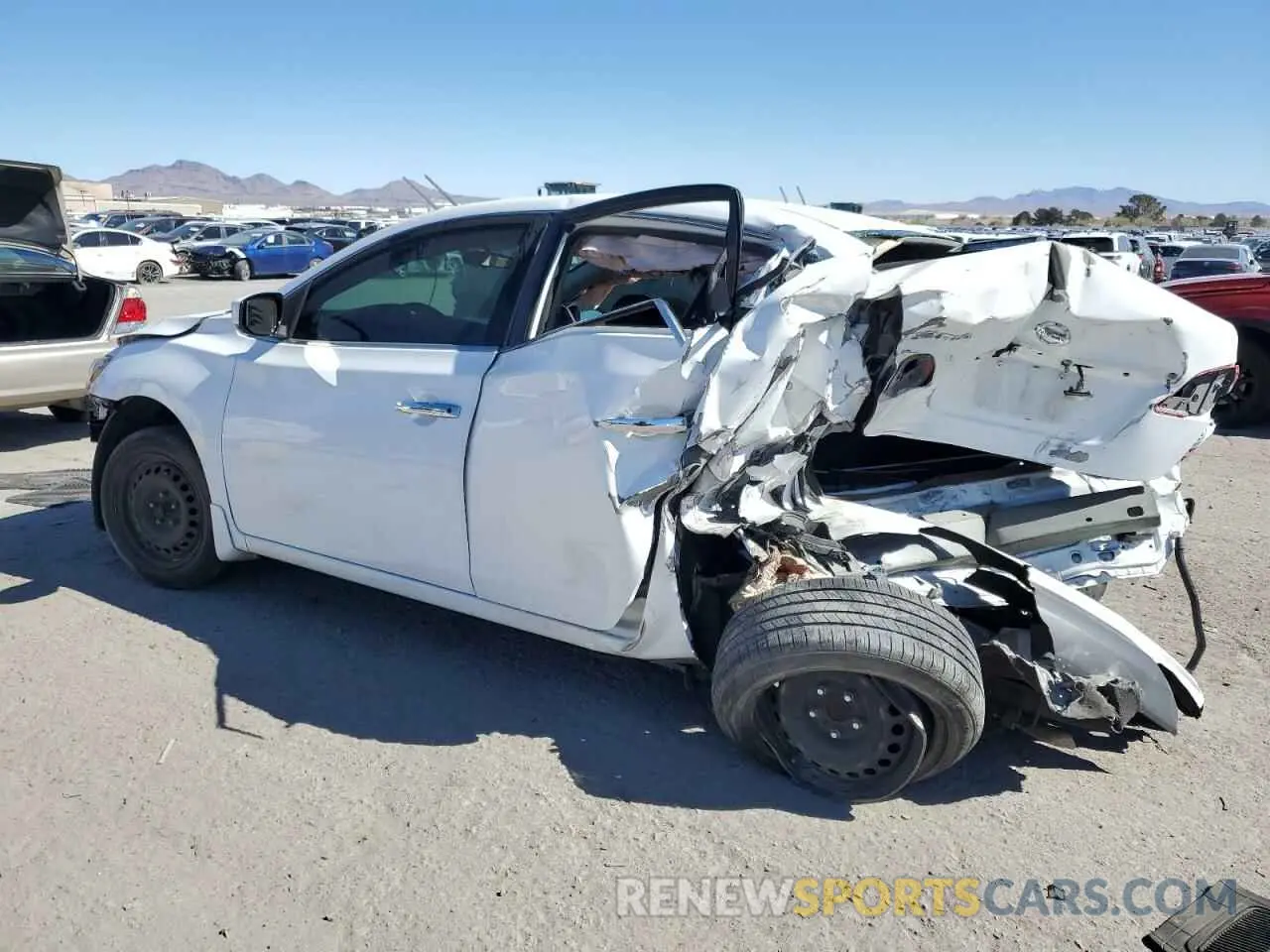 2 fotografías del automóvil dañado 3N1AB7AP2KY390081 NISSAN SENTRA 2019