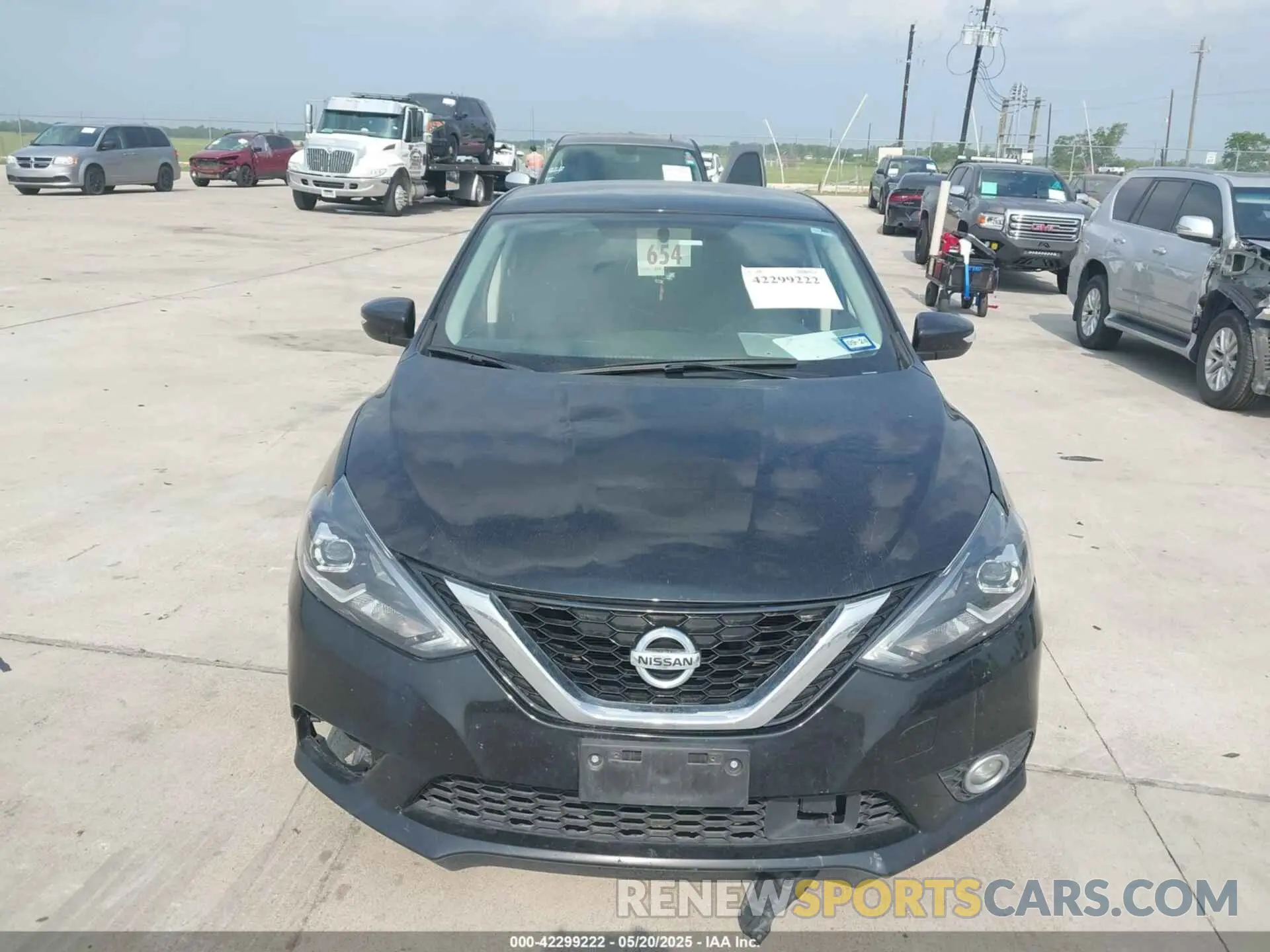 12 fotografías del automóvil dañado 3N1AB7AP2KY402293 NISSAN SENTRA 2019