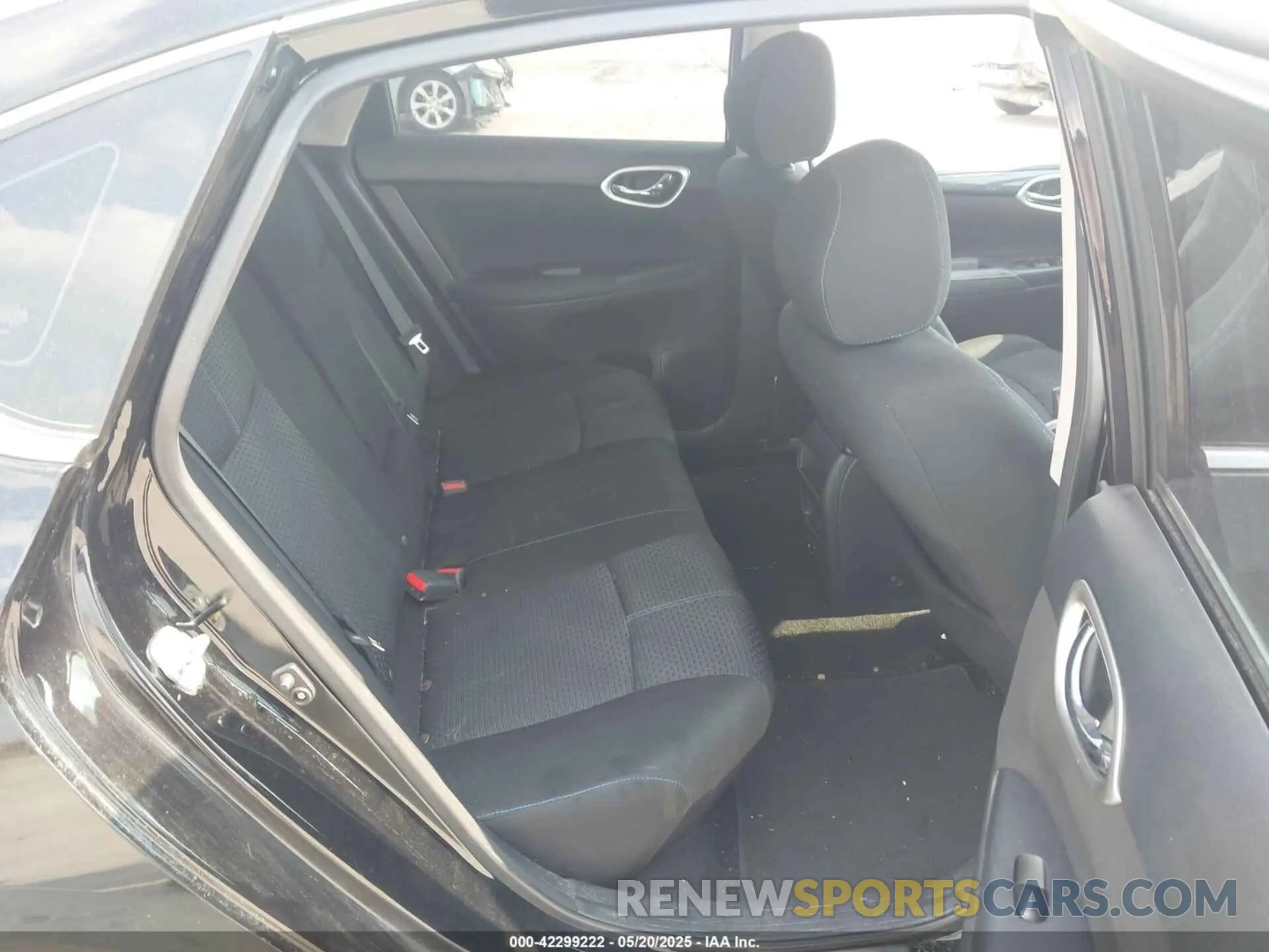 8 fotografías del automóvil dañado 3N1AB7AP2KY402293 NISSAN SENTRA 2019