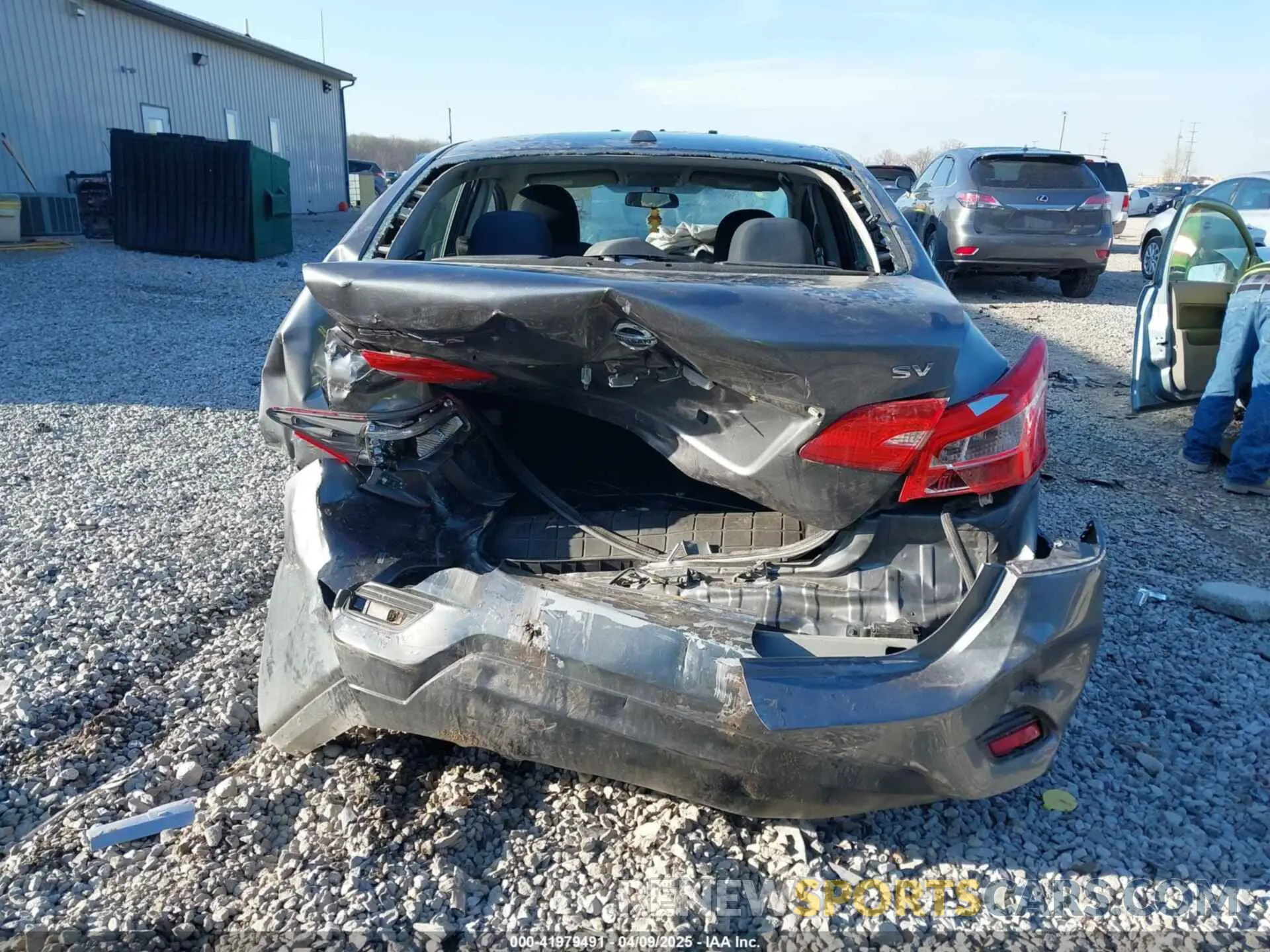 16 fotografías del automóvil dañado 3N1AB7AP2KY414394 NISSAN SENTRA 2019