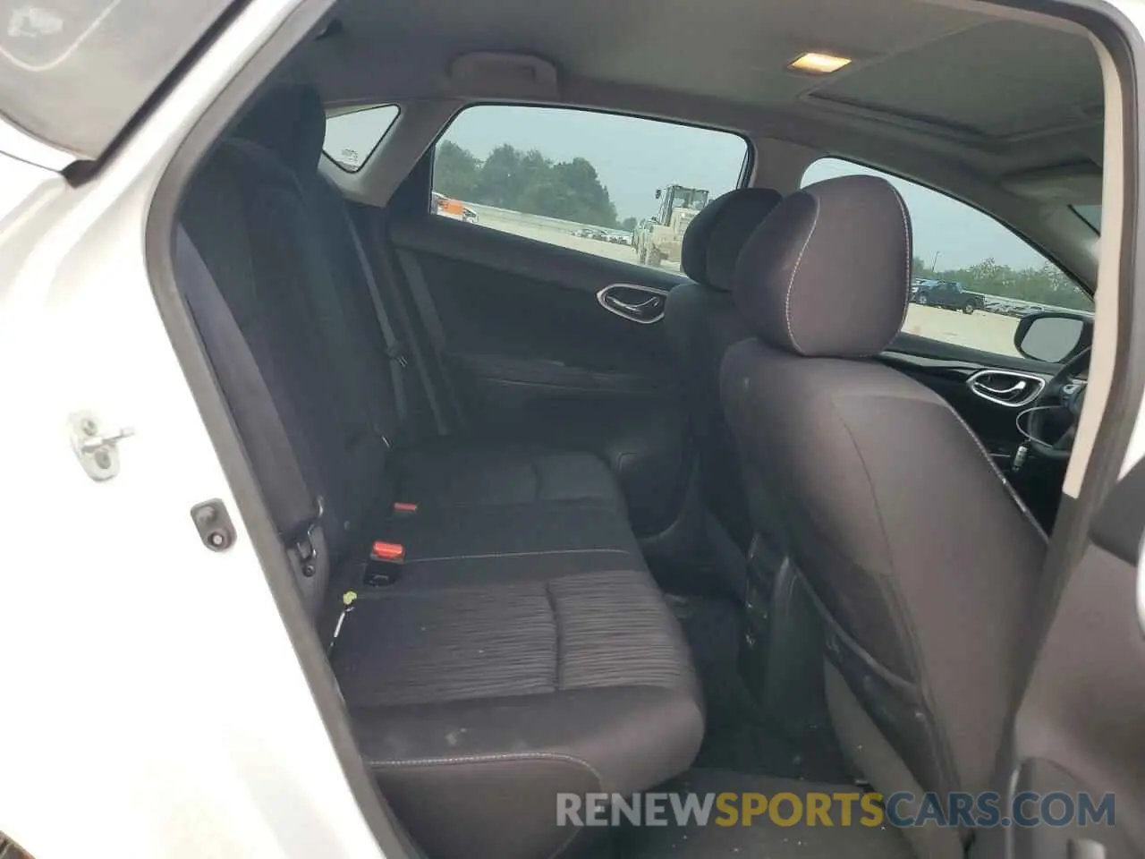 10 fotografías del automóvil dañado 3N1AB7AP3KY222188 NISSAN SENTRA 2019