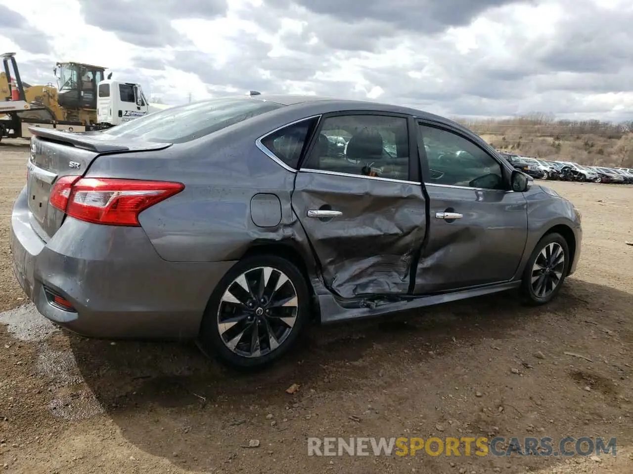 3 fotografías del automóvil dañado 3N1AB7AP3KY223941 NISSAN SENTRA 2019