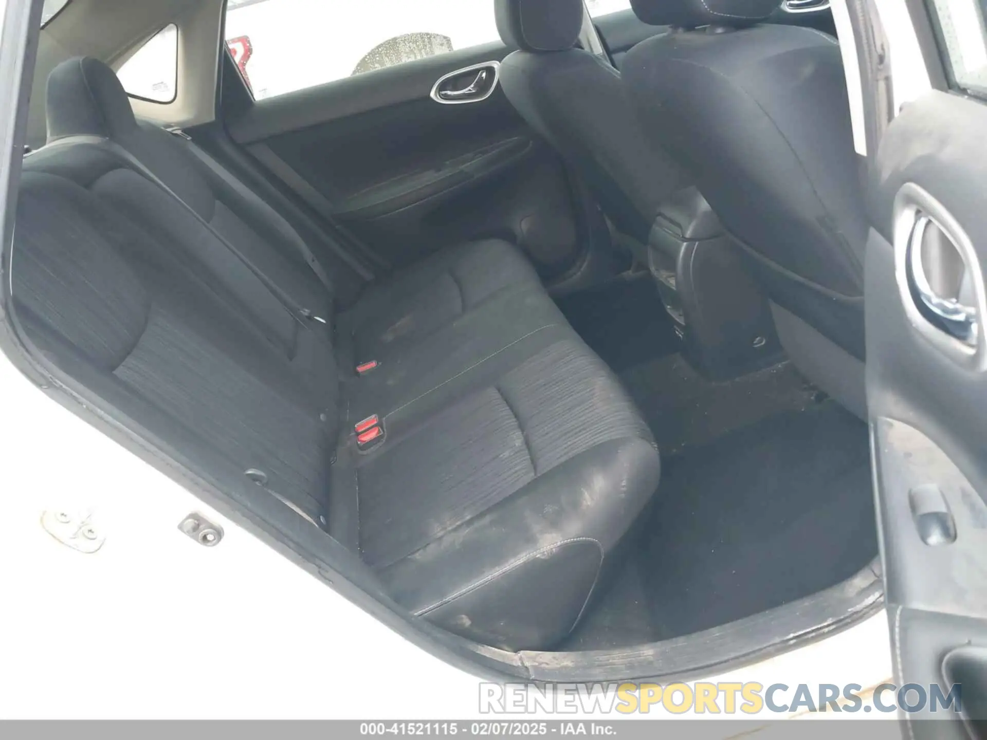 8 fotografías del automóvil dañado 3N1AB7AP3KY232557 NISSAN SENTRA 2019