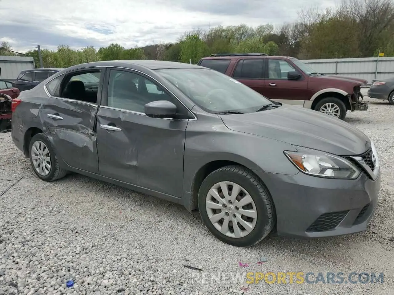 4 fotografías del automóvil dañado 3N1AB7AP3KY250640 NISSAN SENTRA 2019