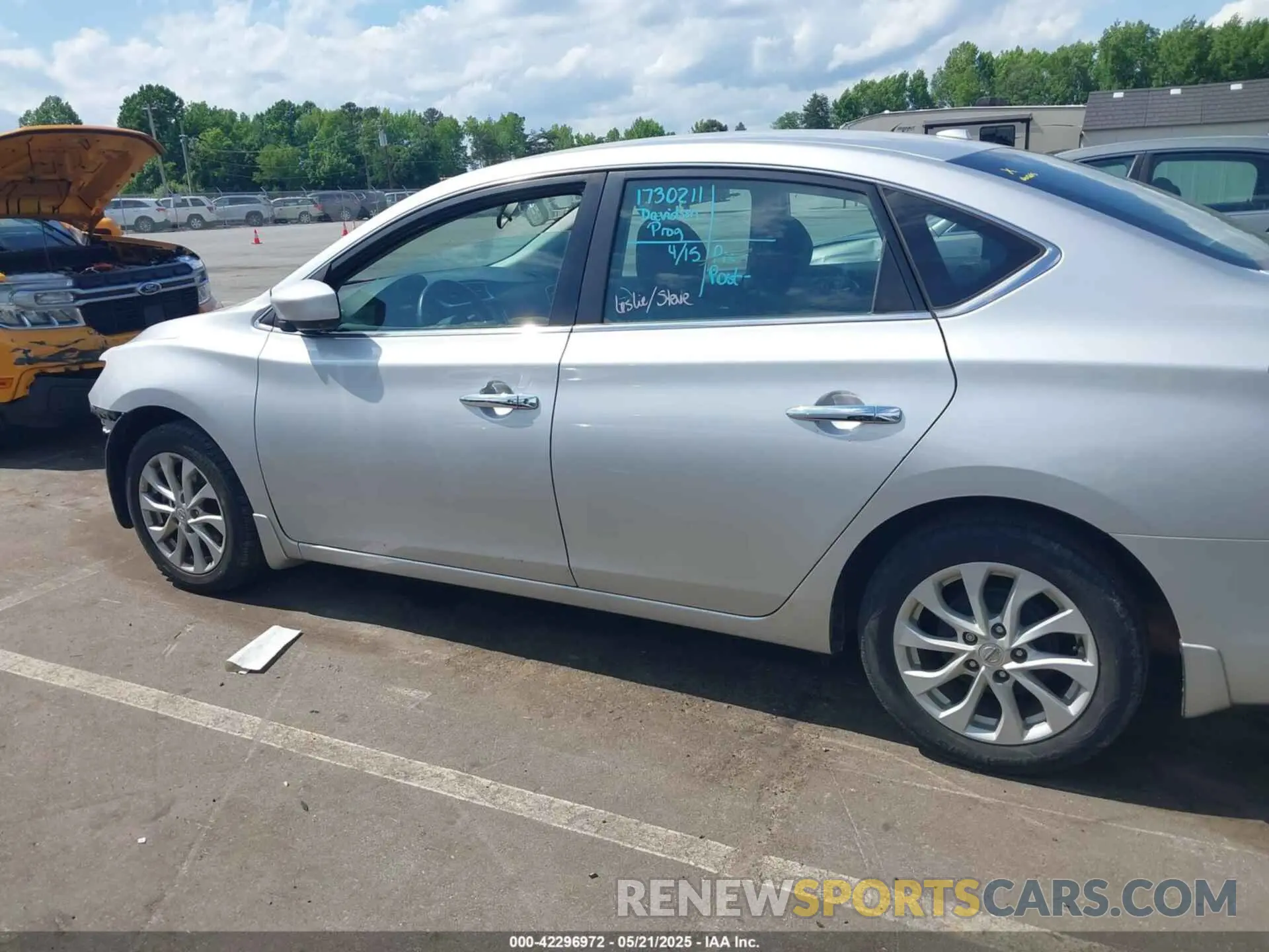 15 fotografías del automóvil dañado 3N1AB7AP3KY257037 NISSAN SENTRA 2019
