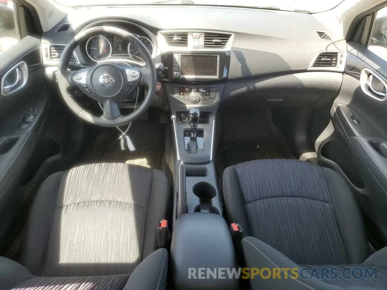 8 fotografías del automóvil dañado 3N1AB7AP3KY324123 NISSAN SENTRA 2019