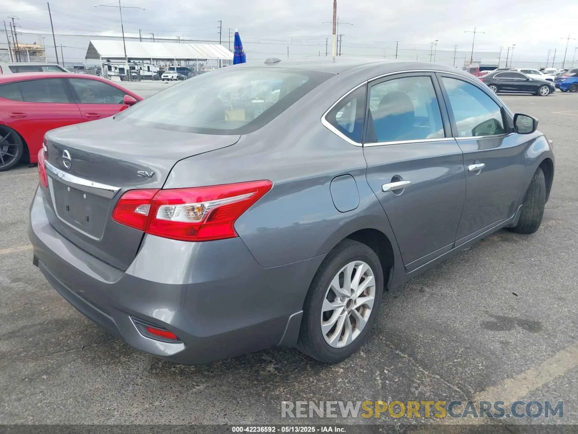 4 fotografías del automóvil dañado 3N1AB7AP3KY327751 NISSAN SENTRA 2019