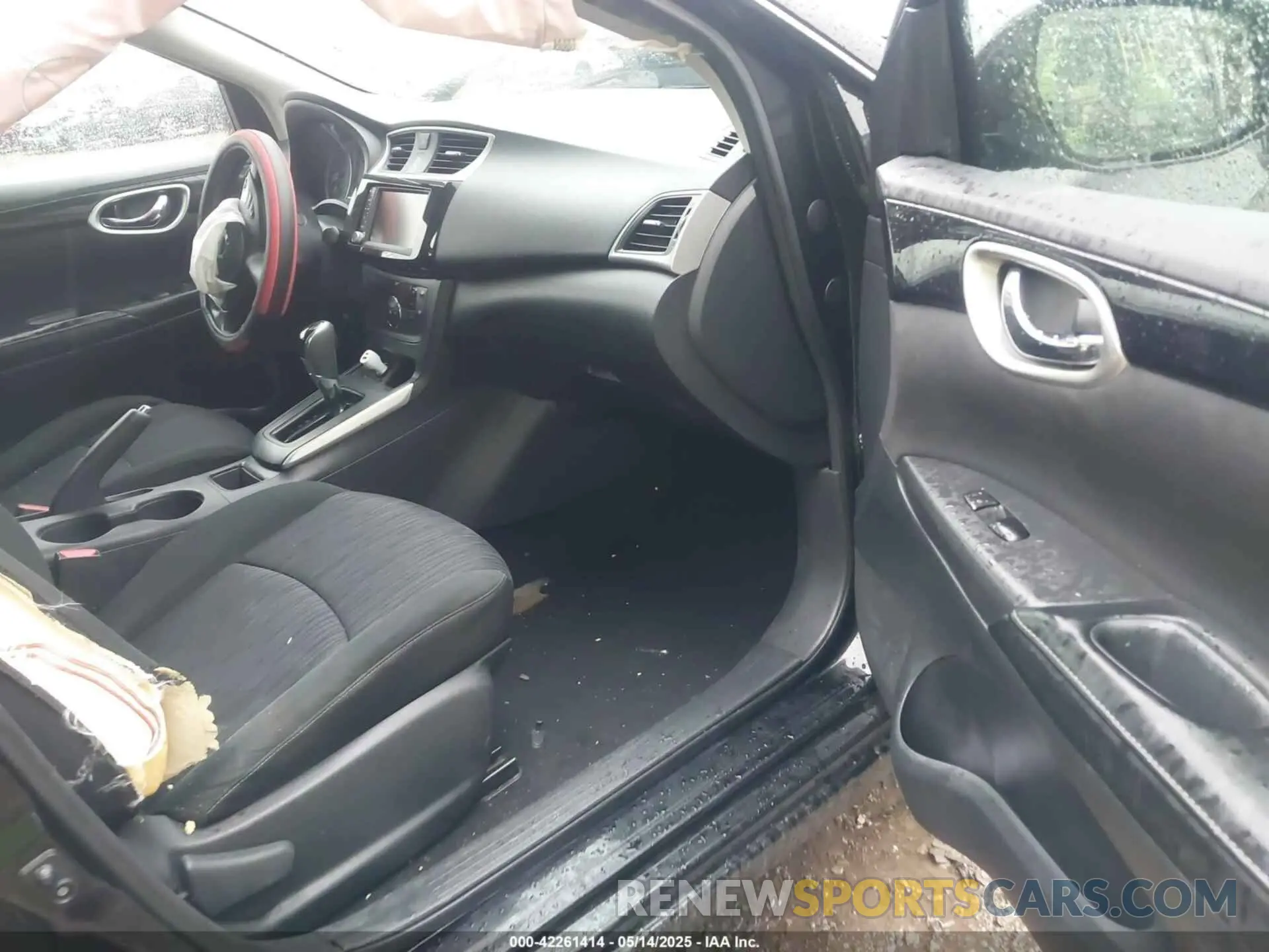5 fotografías del automóvil dañado 3N1AB7AP3KY337910 NISSAN SENTRA 2019