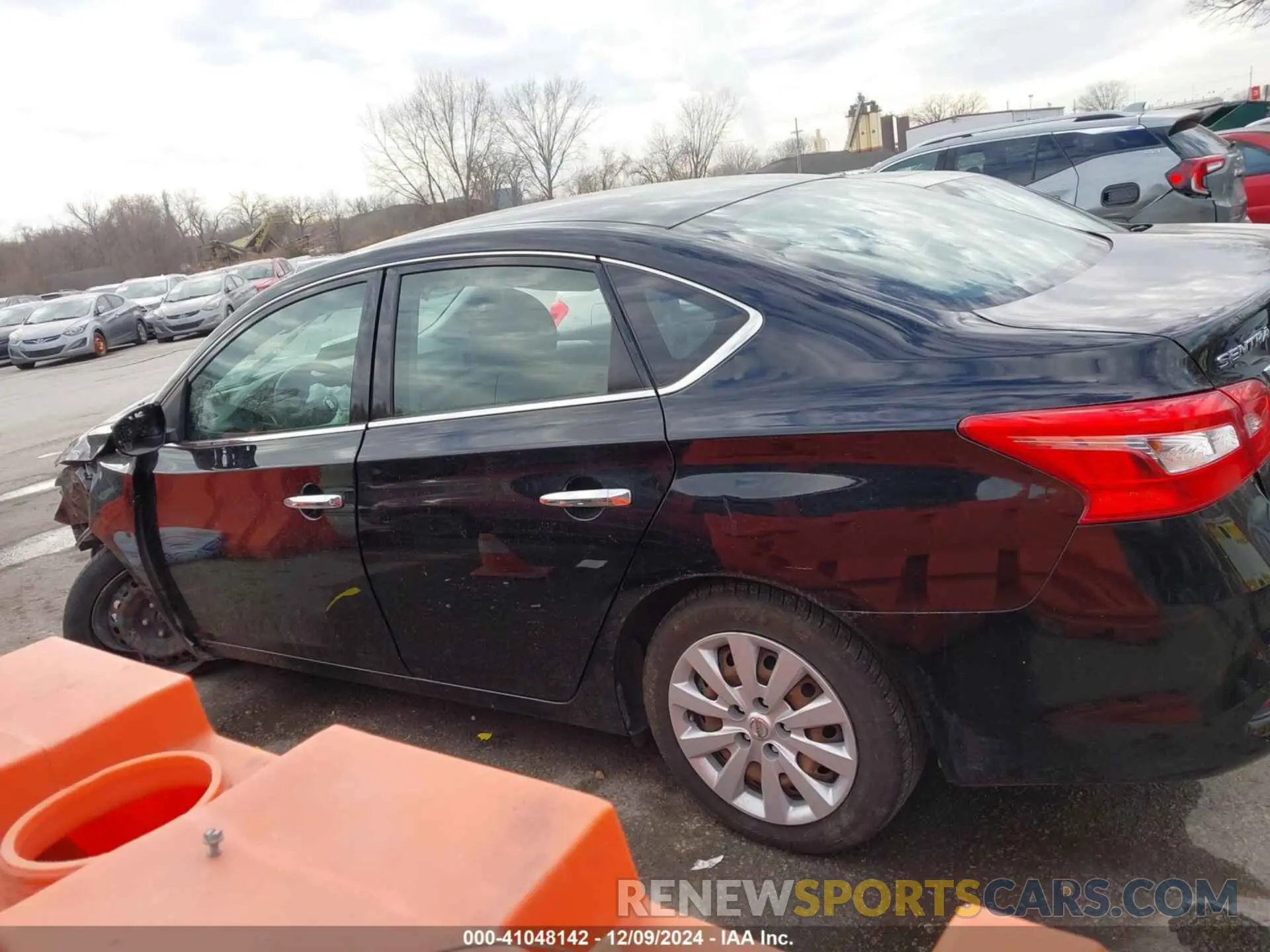 15 fotografías del automóvil dañado 3N1AB7AP3KY364055 NISSAN SENTRA 2019