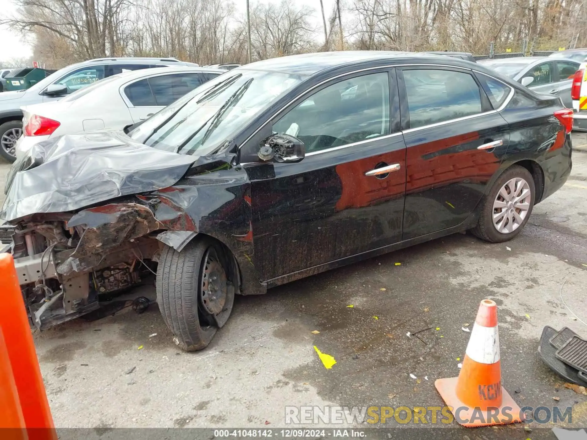 2 fotografías del automóvil dañado 3N1AB7AP3KY364055 NISSAN SENTRA 2019