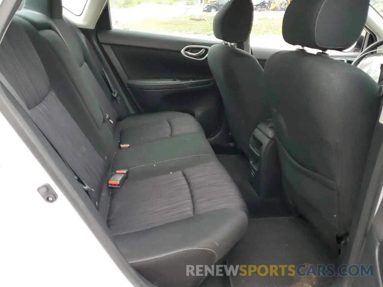 10 fotografías del automóvil dañado 3N1AB7AP3KY374407 NISSAN SENTRA 2019