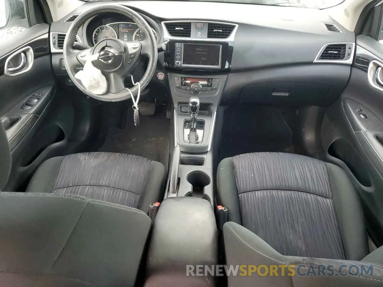 8 fotografías del automóvil dañado 3N1AB7AP3KY374407 NISSAN SENTRA 2019