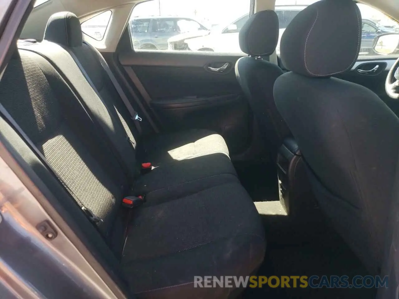 10 fotografías del automóvil dañado 3N1AB7AP3KY401007 NISSAN SENTRA 2019