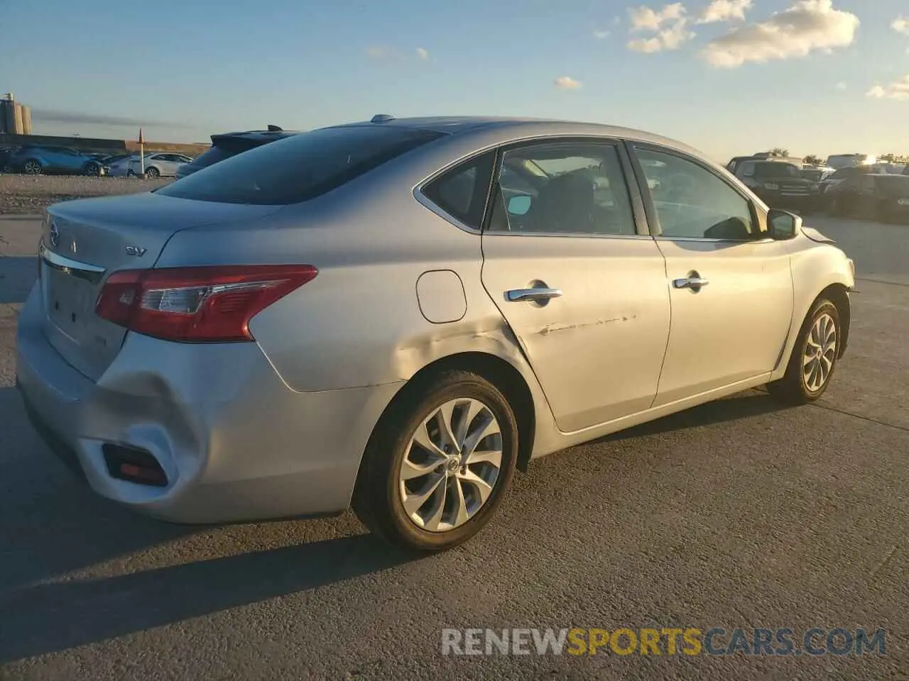 3 fotografías del automóvil dañado 3N1AB7AP3KY409382 NISSAN SENTRA 2019