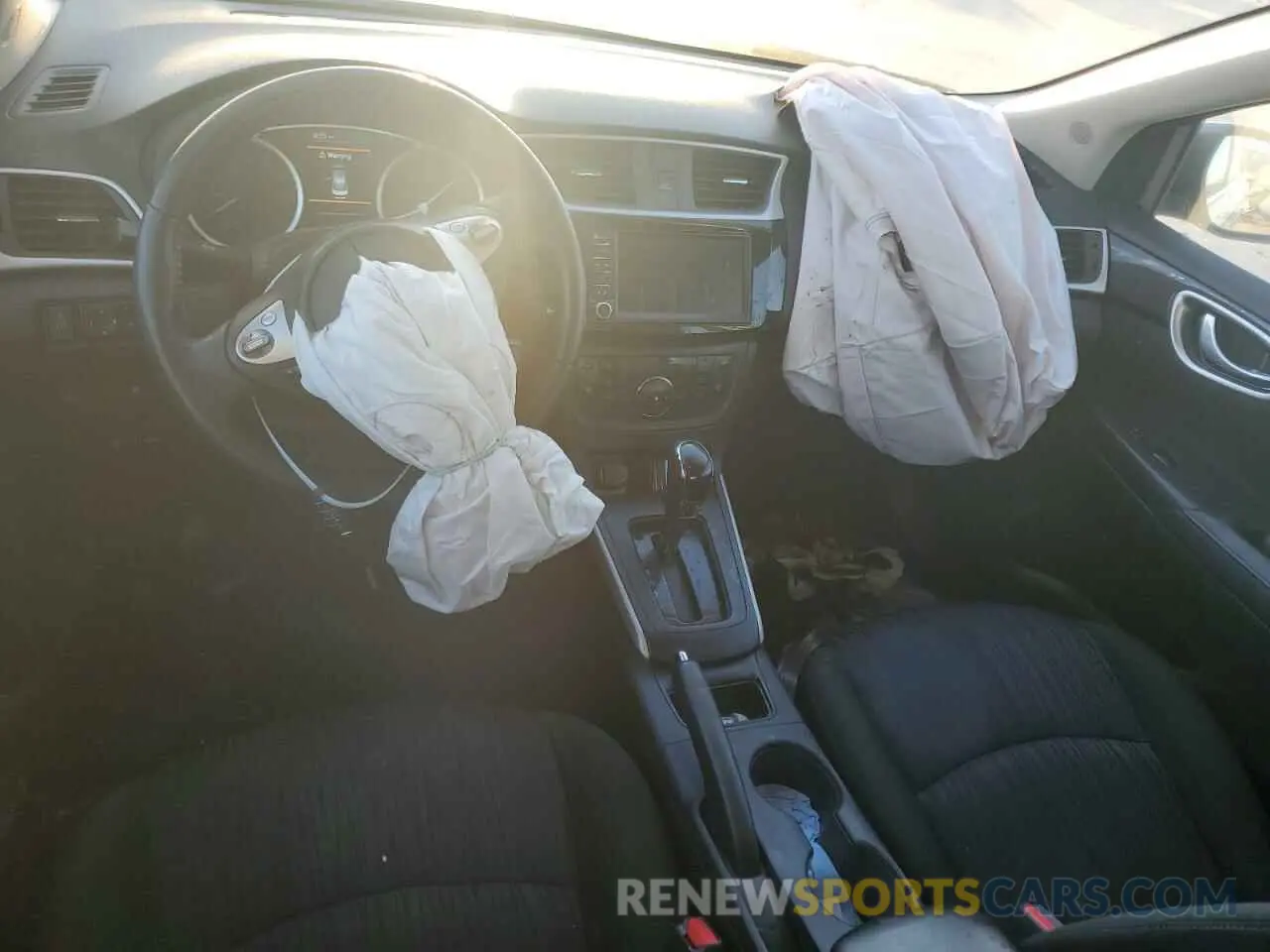 8 fotografías del automóvil dañado 3N1AB7AP3KY409382 NISSAN SENTRA 2019