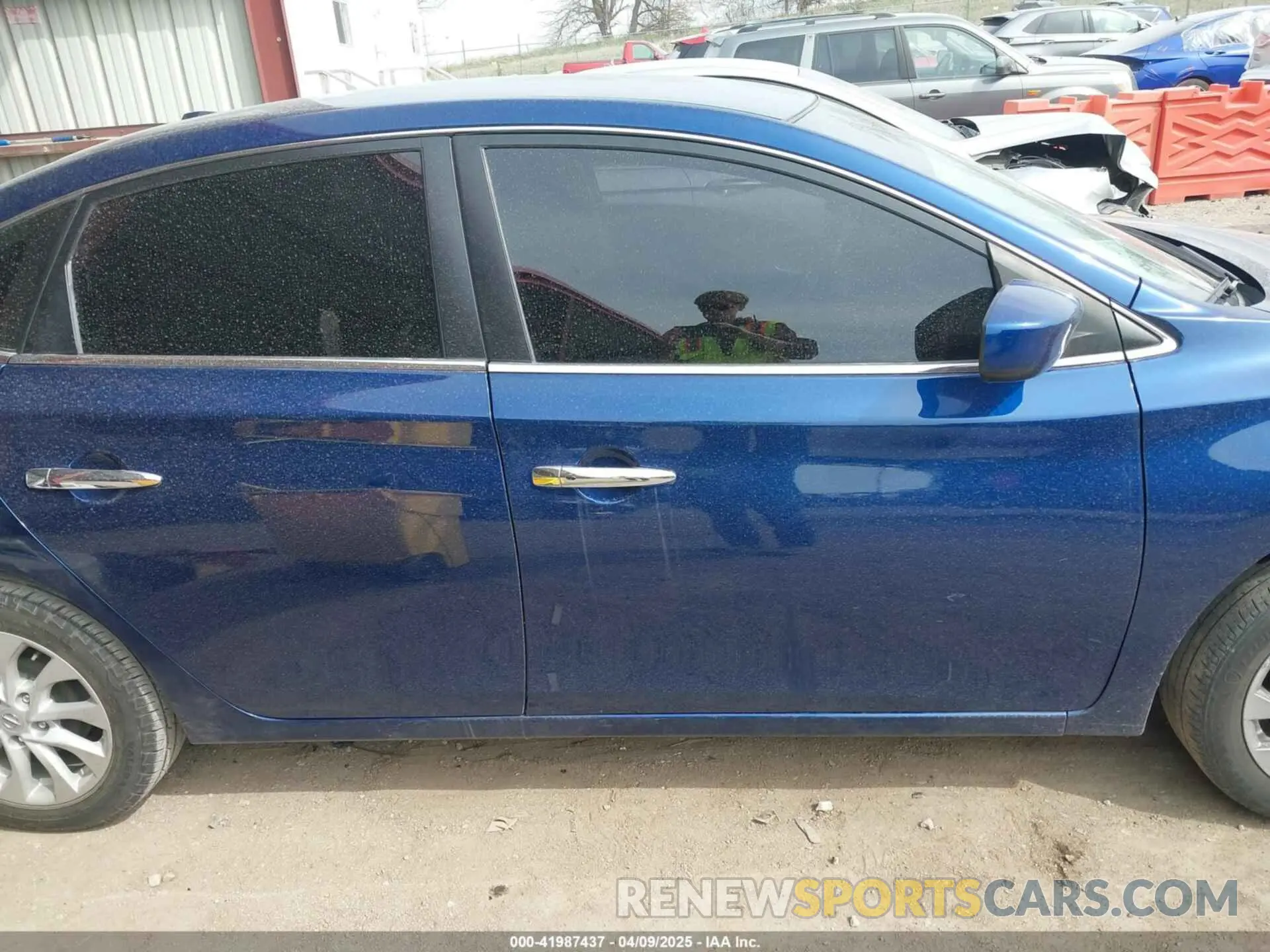 13 fotografías del automóvil dañado 3N1AB7AP3KY415201 NISSAN SENTRA 2019