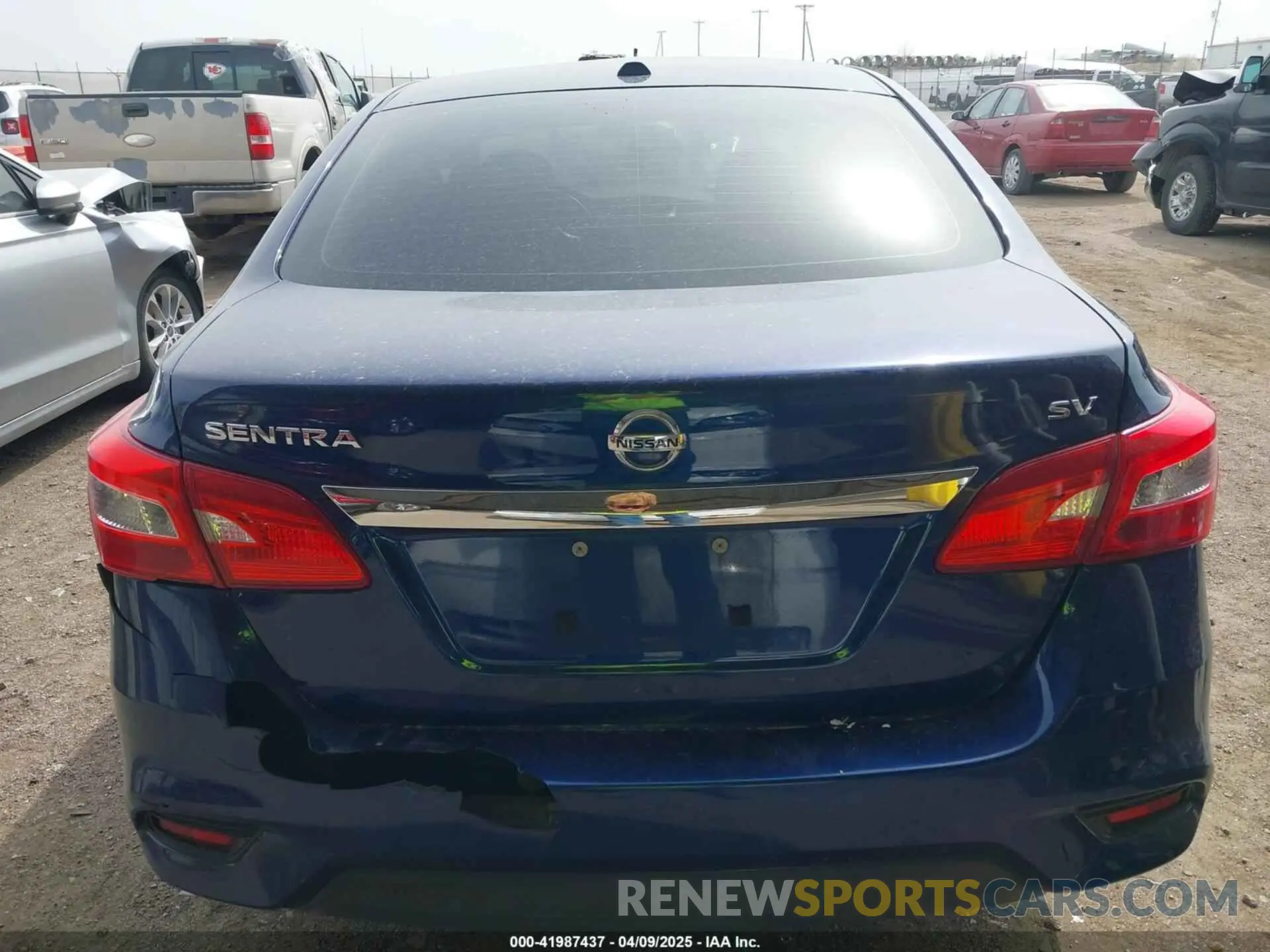 16 fotografías del automóvil dañado 3N1AB7AP3KY415201 NISSAN SENTRA 2019