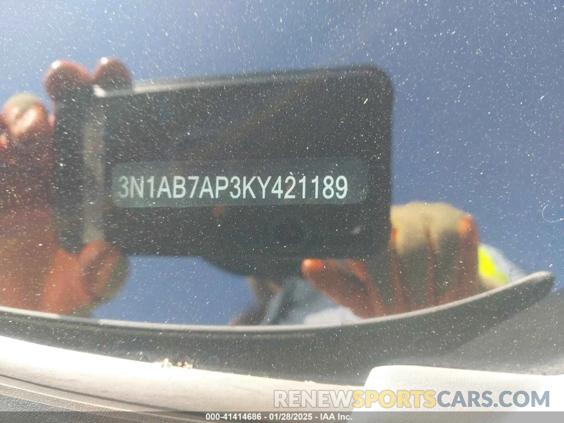 9 fotografías del automóvil dañado 3N1AB7AP3KY421189 NISSAN SENTRA 2019