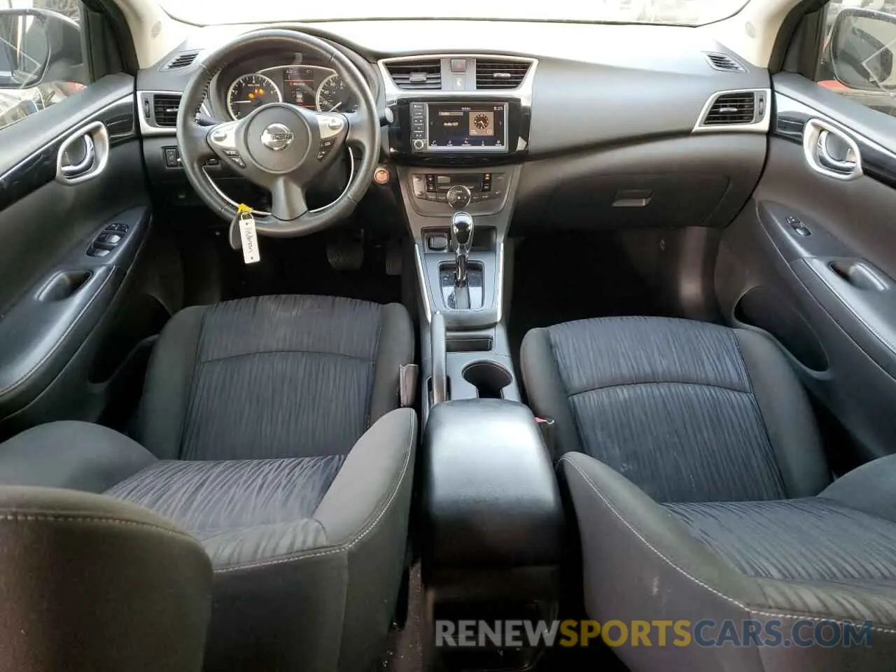 8 fotografías del automóvil dañado 3N1AB7AP3KY435934 NISSAN SENTRA 2019