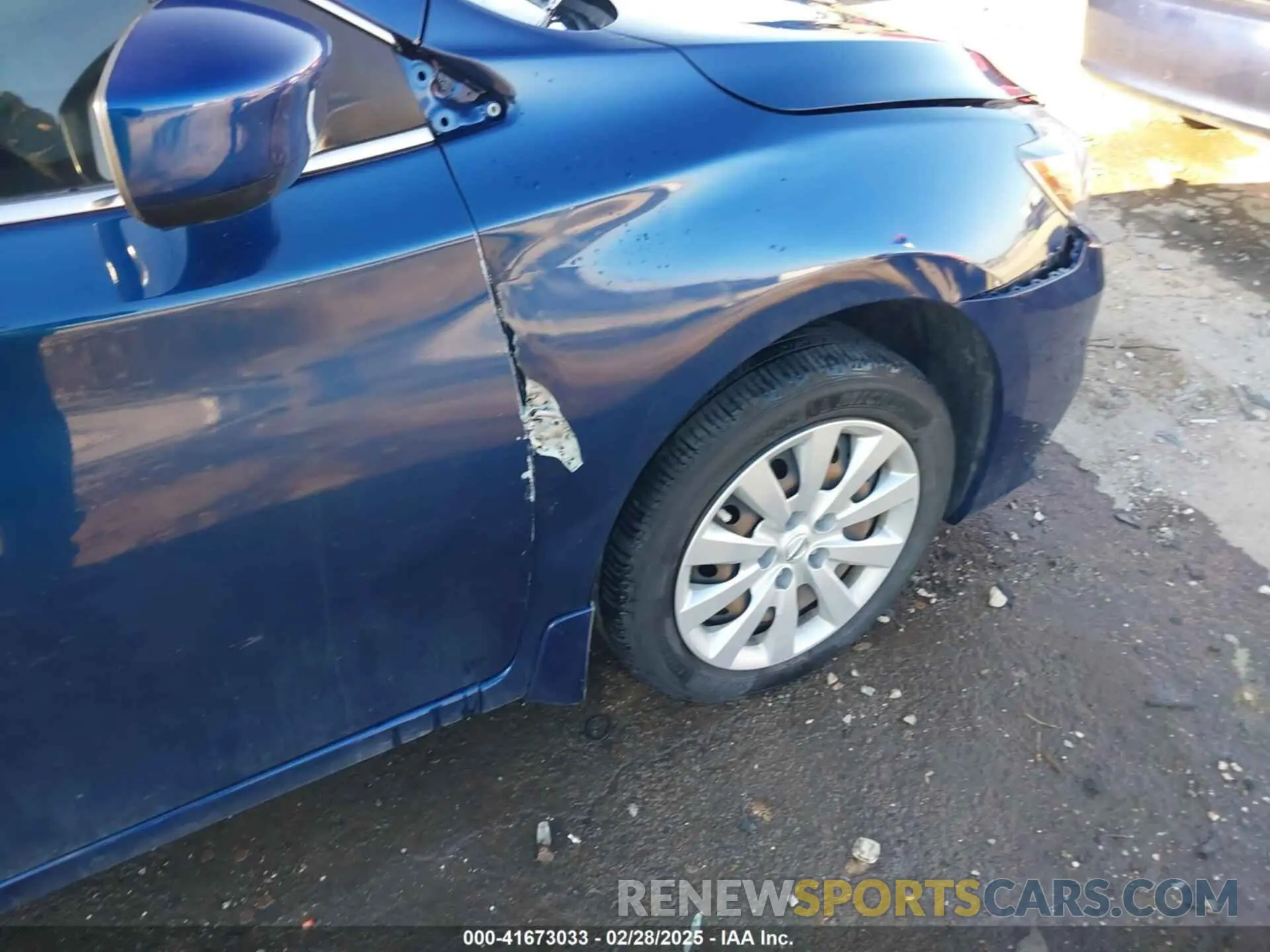 17 fotografías del automóvil dañado 3N1AB7AP3KY446089 NISSAN SENTRA 2019