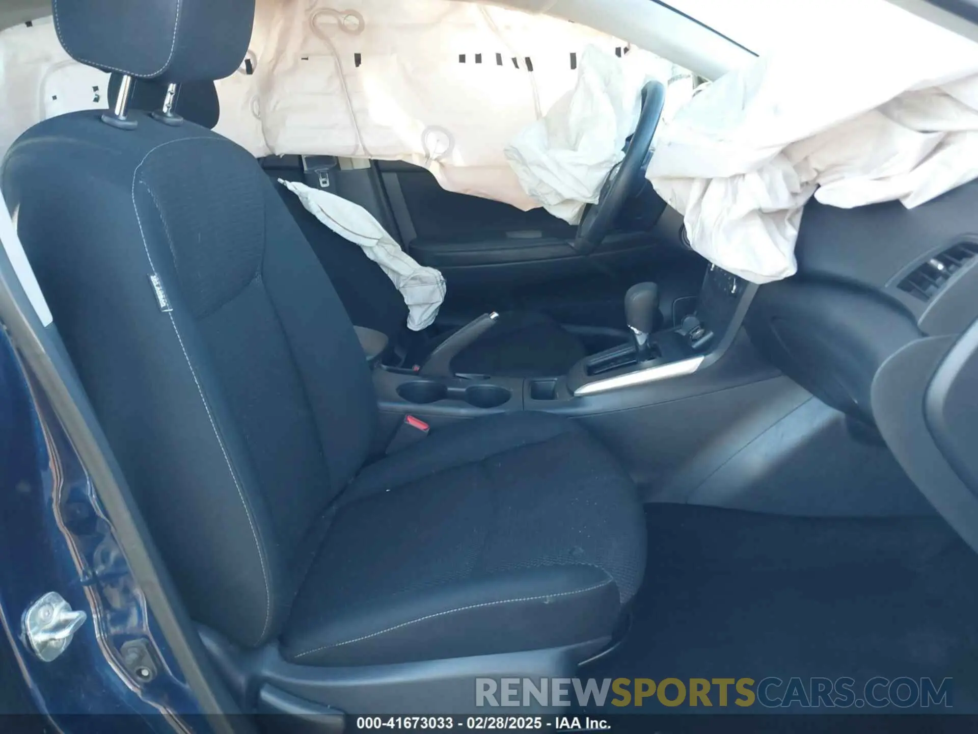 5 fotografías del automóvil dañado 3N1AB7AP3KY446089 NISSAN SENTRA 2019