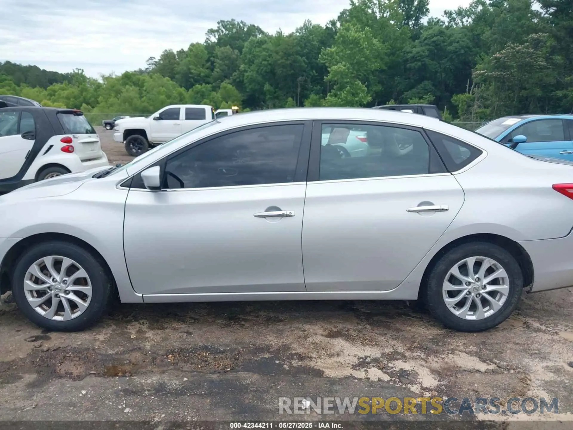 14 fotografías del automóvil dañado 3N1AB7AP4KL620149 NISSAN SENTRA 2019