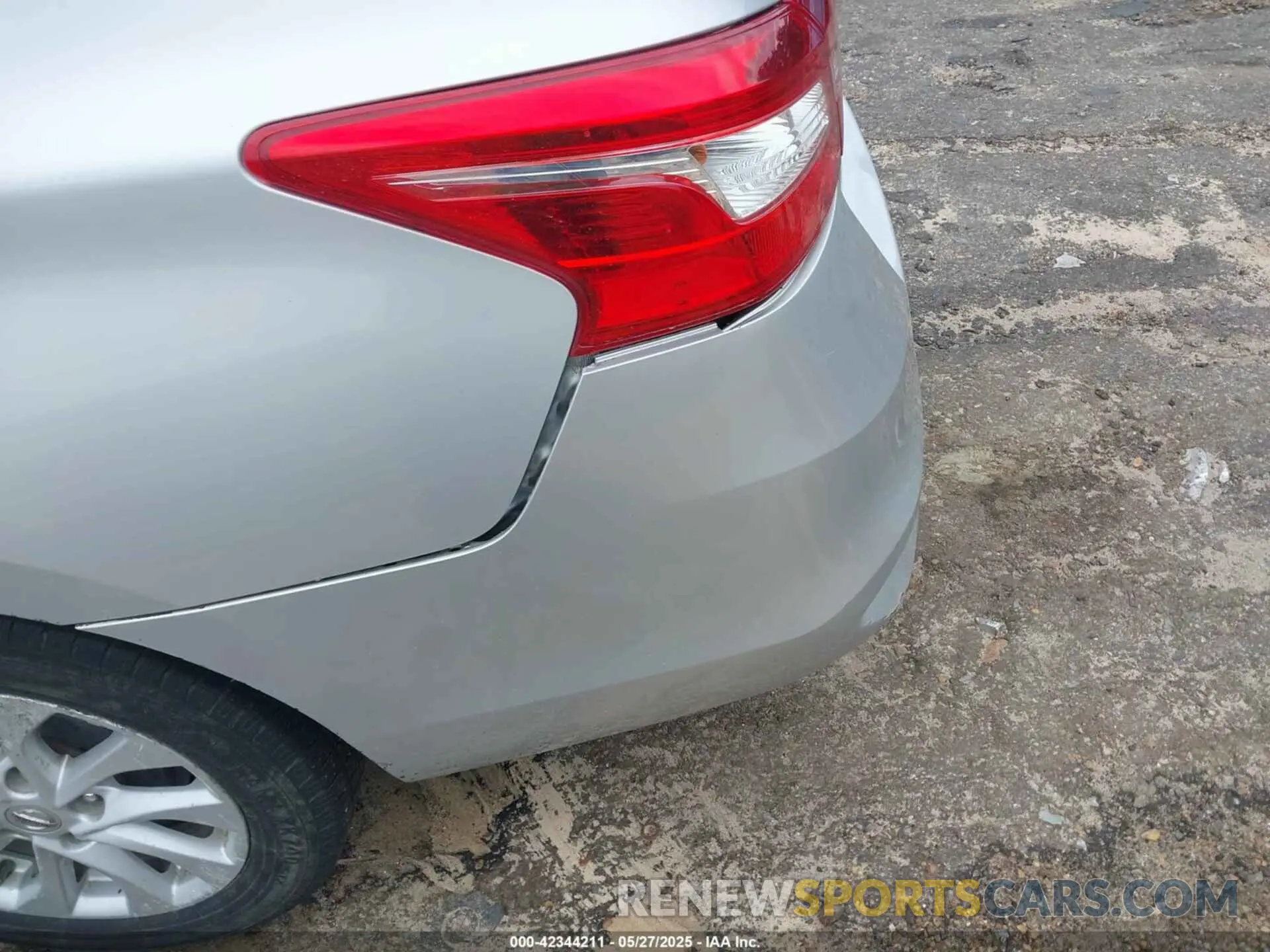 19 fotografías del automóvil dañado 3N1AB7AP4KL620149 NISSAN SENTRA 2019