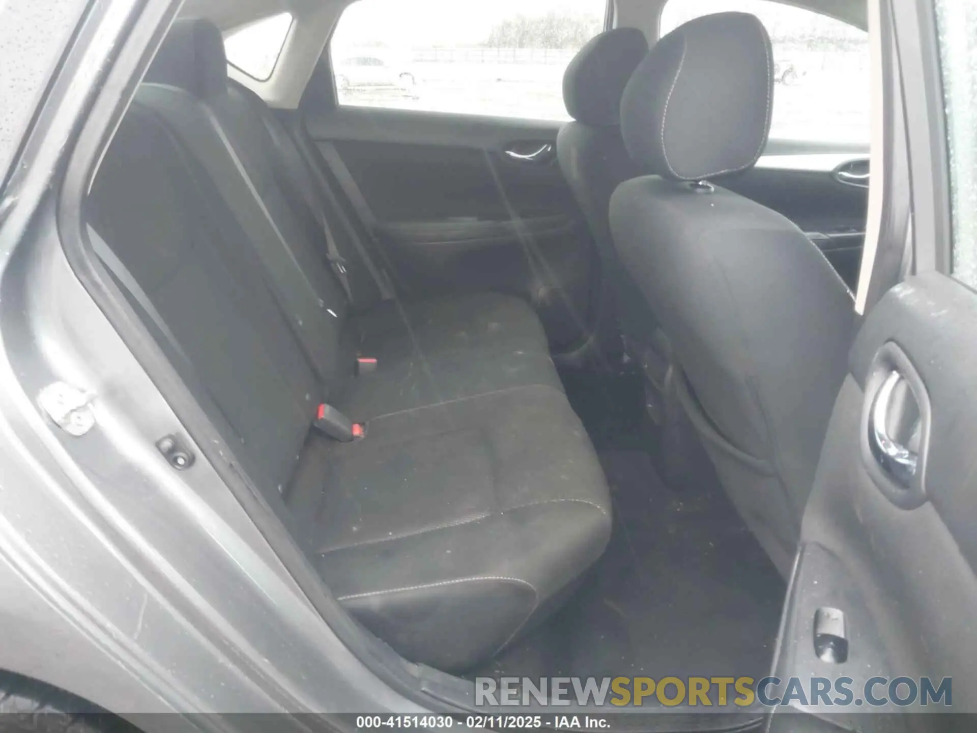 8 fotografías del automóvil dañado 3N1AB7AP4KY217761 NISSAN SENTRA 2019