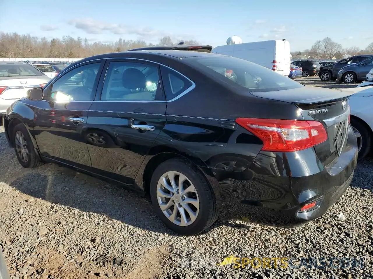 2 fotografías del automóvil dañado 3N1AB7AP4KY223592 NISSAN SENTRA 2019