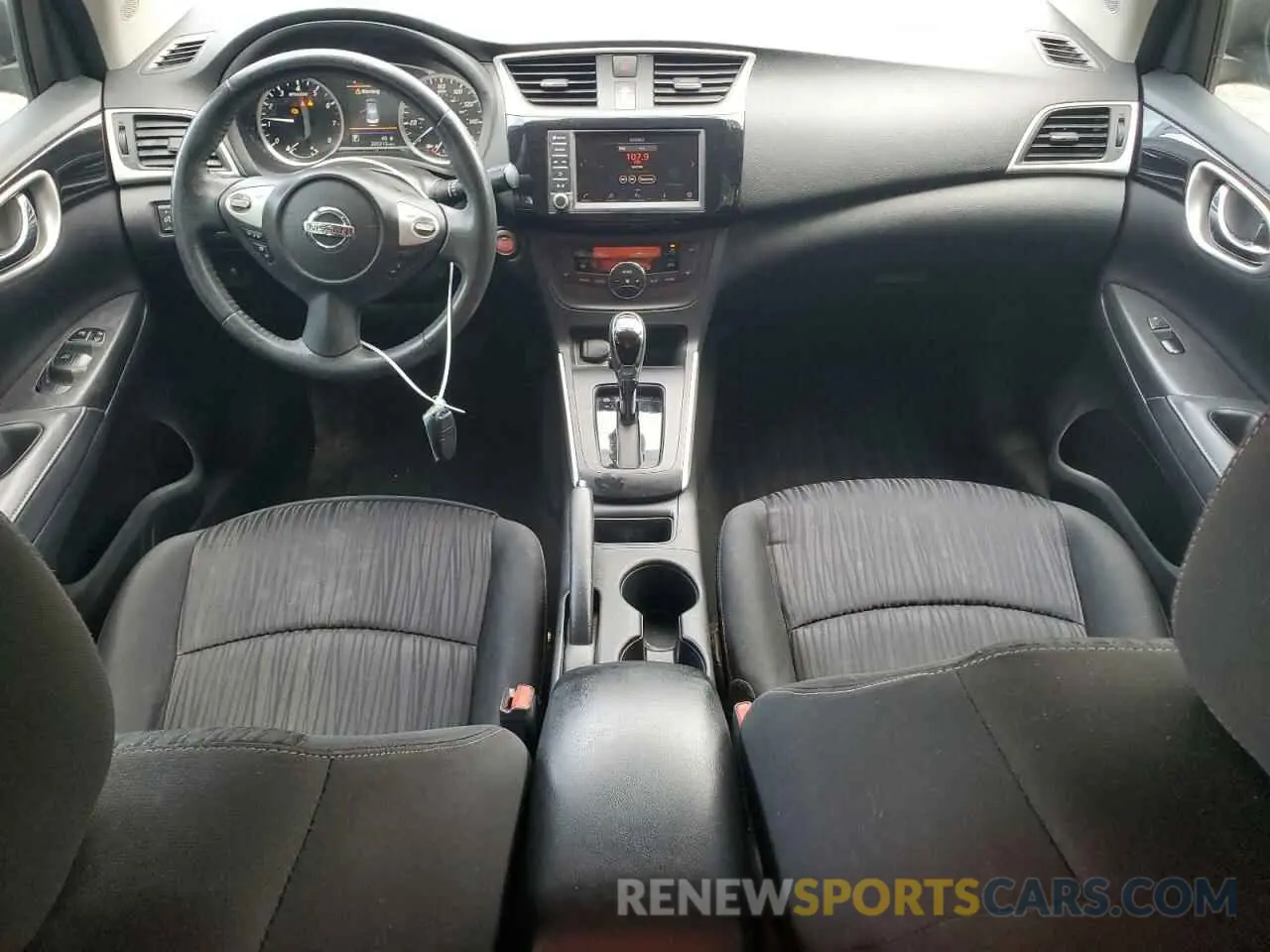 8 fotografías del automóvil dañado 3N1AB7AP4KY246712 NISSAN SENTRA 2019