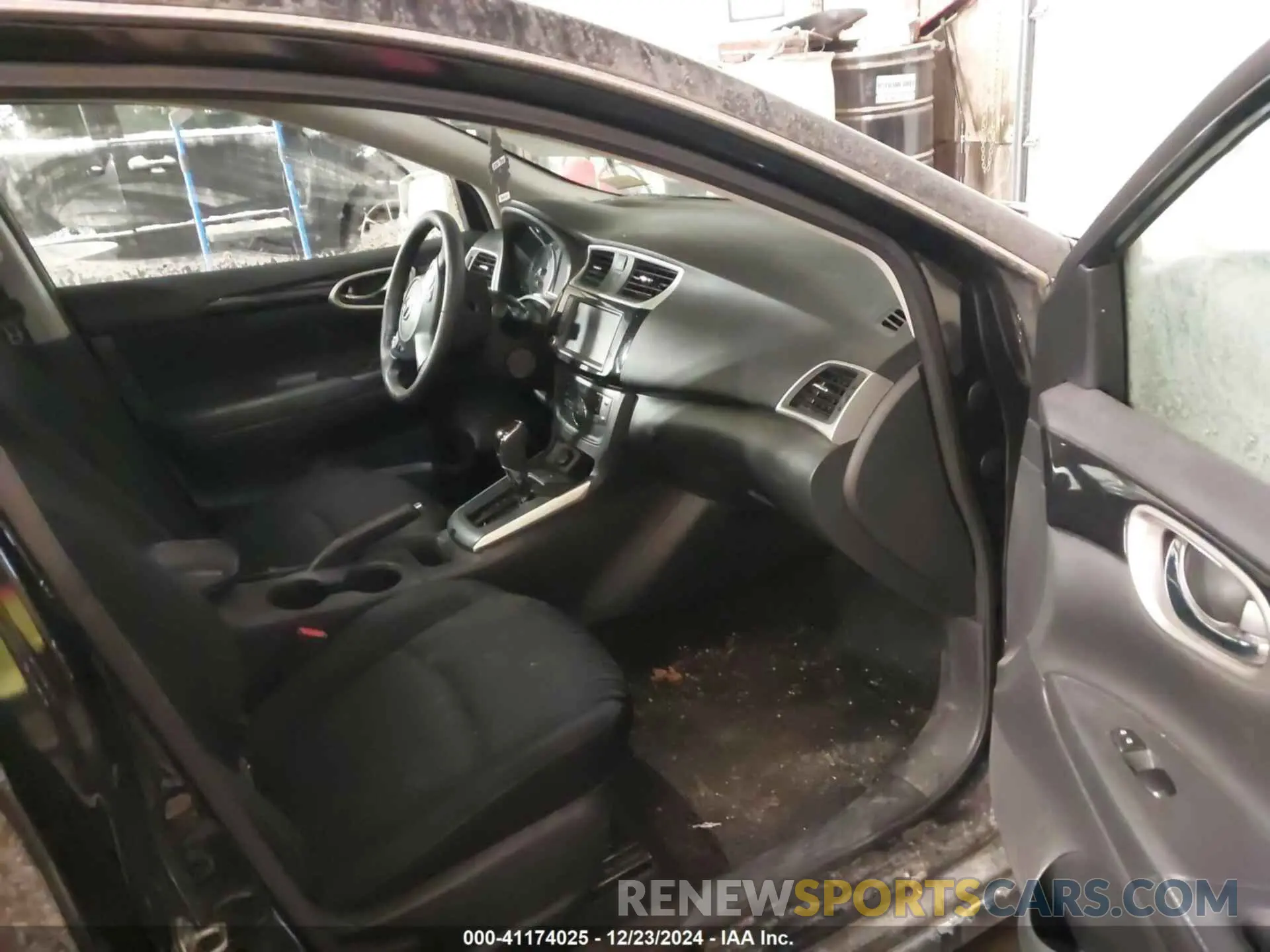 5 fotografías del automóvil dañado 3N1AB7AP4KY253613 NISSAN SENTRA 2019