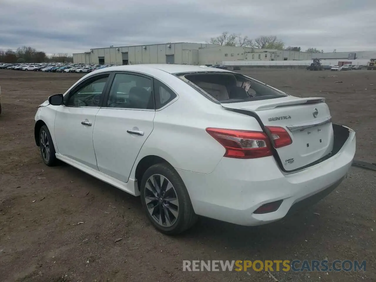 2 fotografías del automóvil dañado 3N1AB7AP4KY283954 NISSAN SENTRA 2019